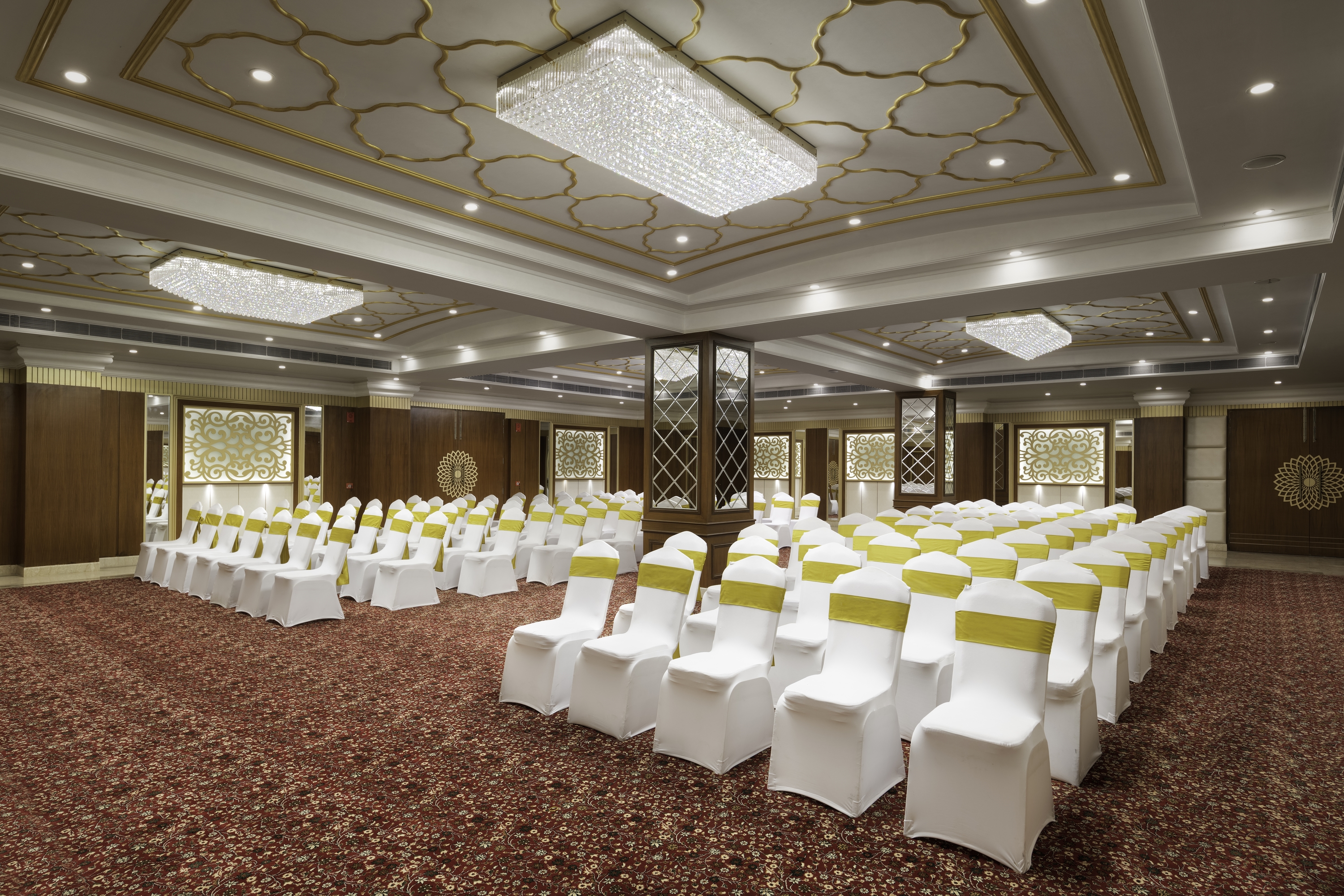 Cygnett Inn Paras Trademark by Wyndham indoor banquet in Dehradun, Other than US/Canada