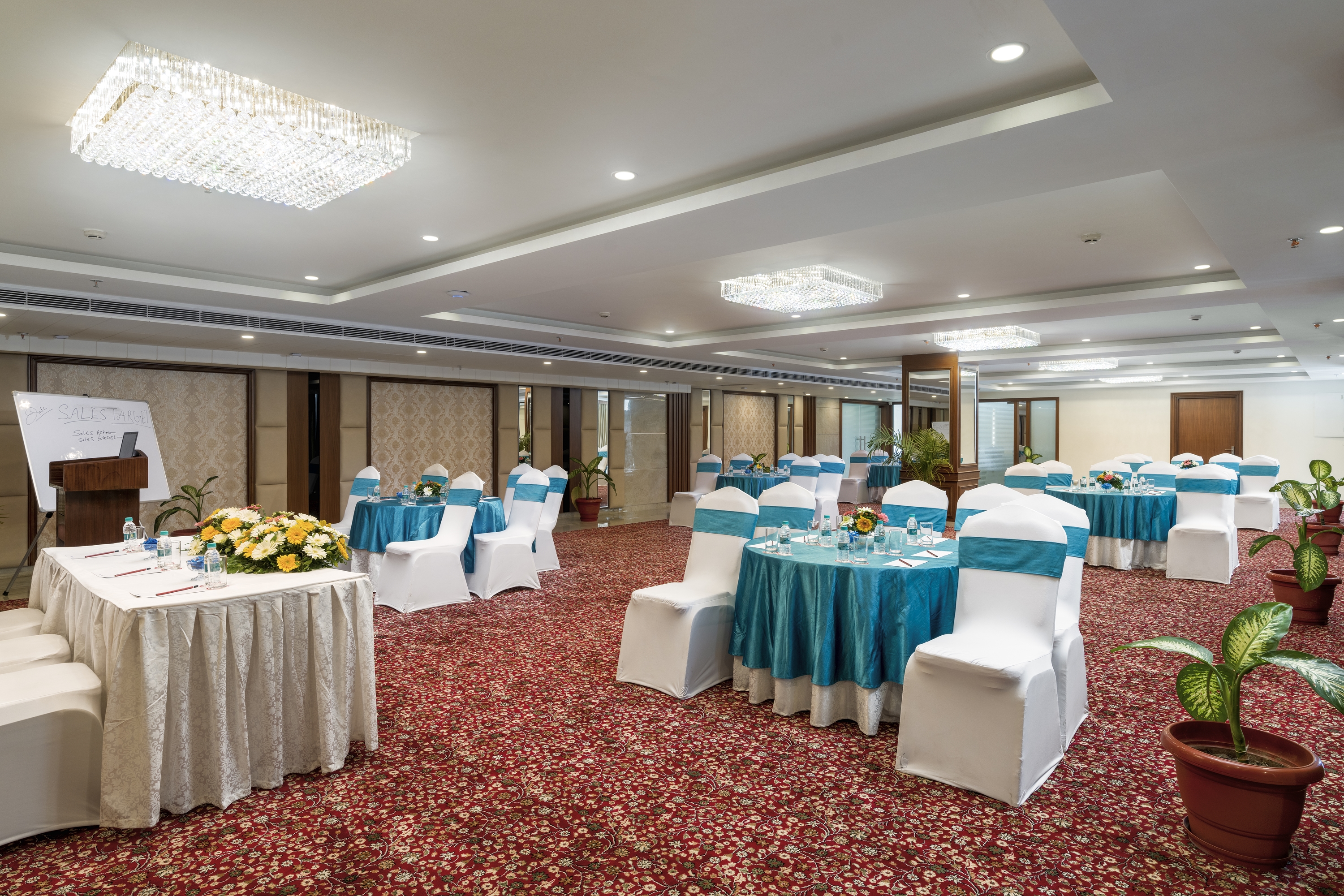 Cygnett Inn Paras Trademark by Wyndham indoor banquet in Dehradun, Other than US/Canada