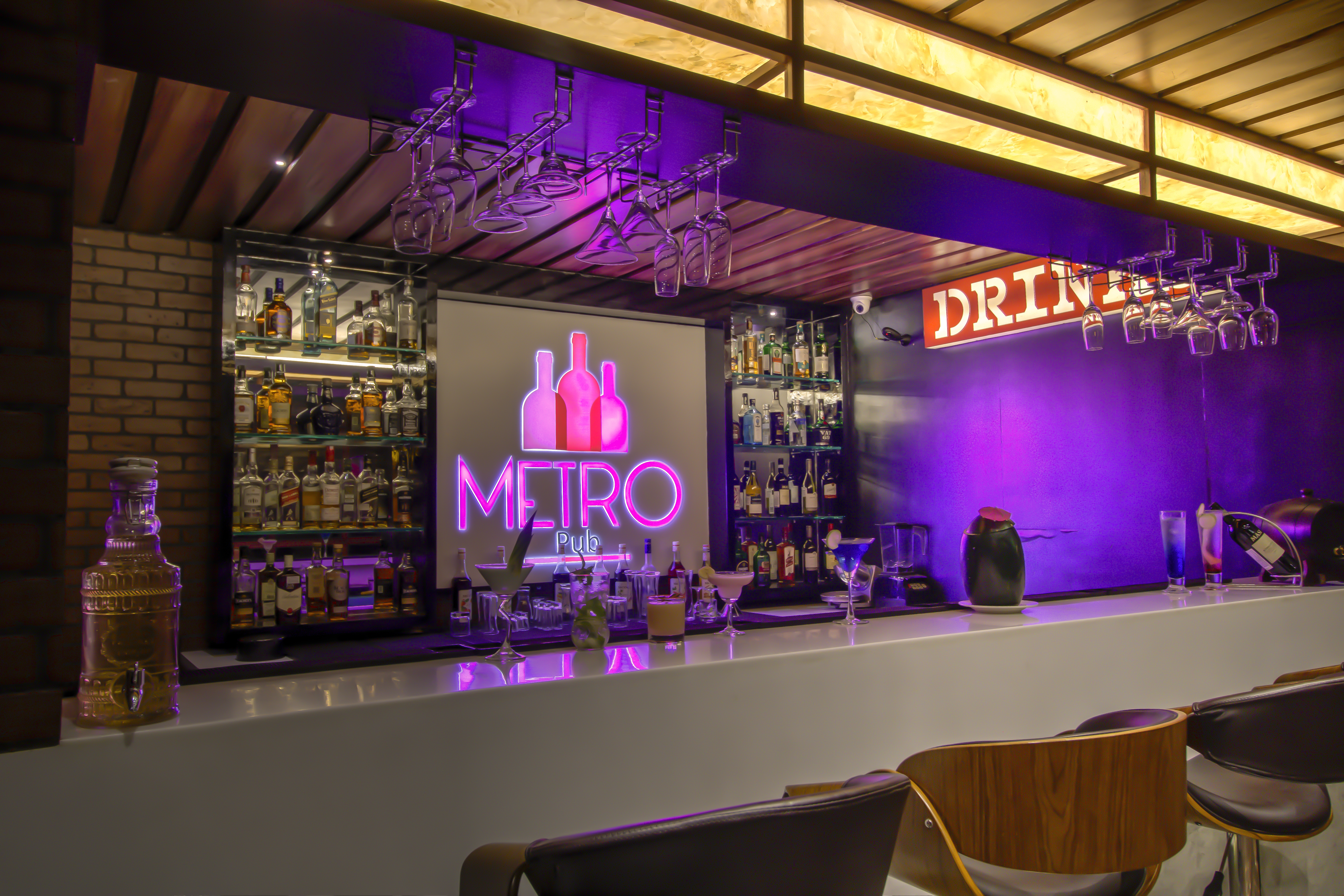 Bar at Cygnett Inn Trendz Trademark by Wyndham in Itanagar, Other than US/Canada