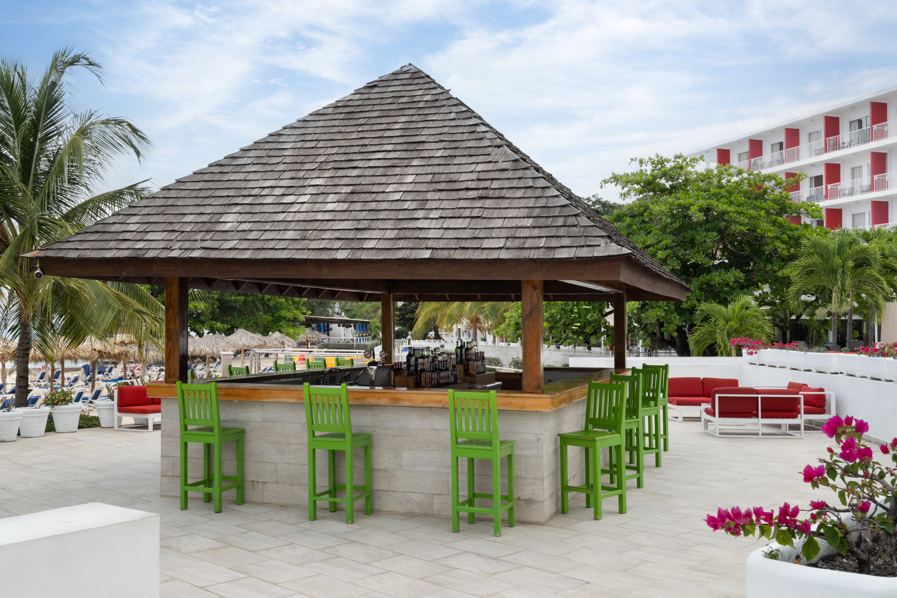 Bar at Grand Decameron Cornwall Beach, A Trademark All Inclusive in Montego Bay, Other than US/Canada