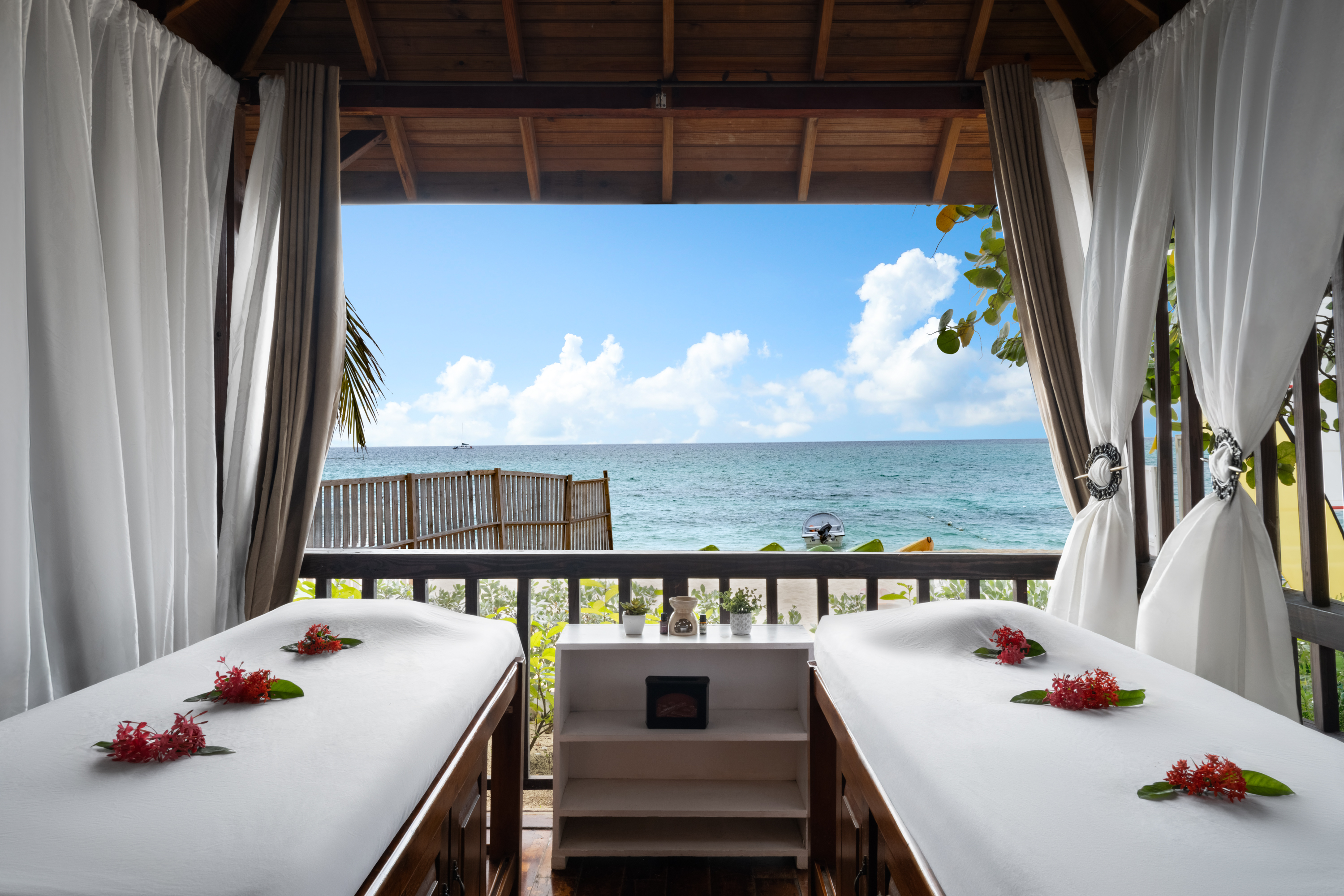 Grand Decameron Cornwall Beach, A Trademark All Inclusive spa in Montego Bay, Other than US/Canada