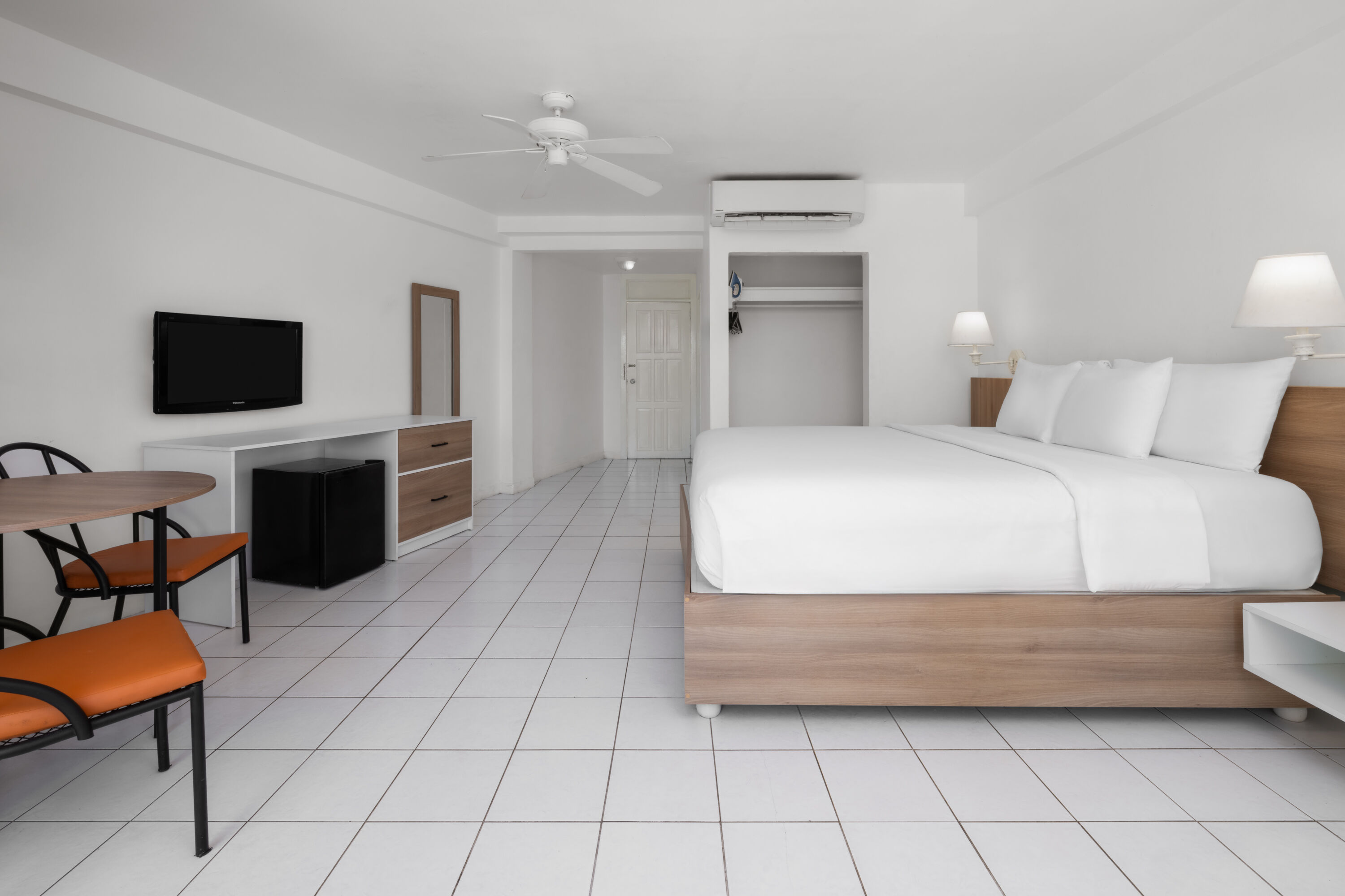 Guest room at the Grand Decameron Montego Beach, A Trademark All Inclusive in Montego Bay, Other than US/Canada