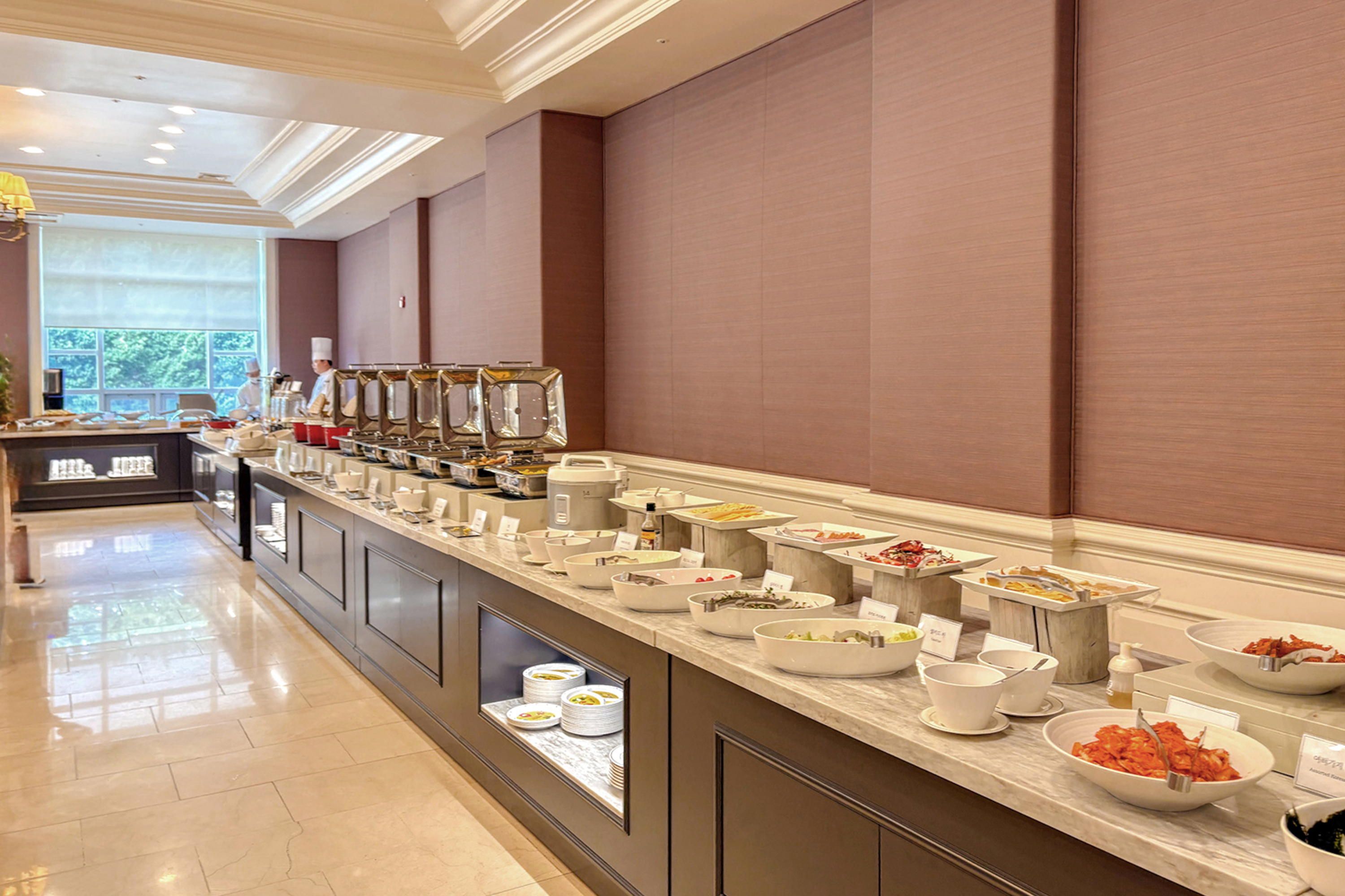 La Vie Dor Hotel and Resort, Trademark Collection by Wyndham restaurant breakfast area close up in Hwasung, Other than US/Canada