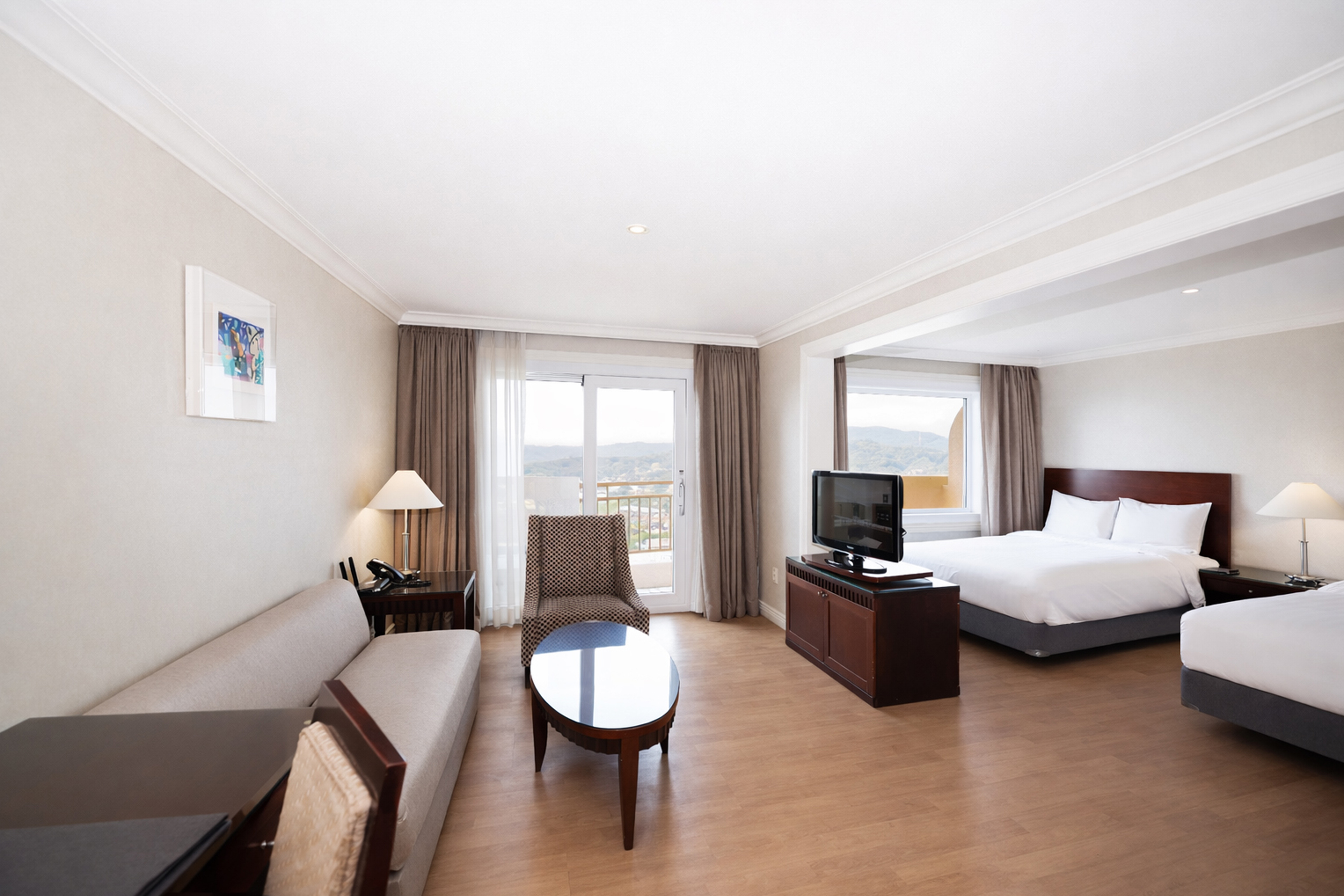 La Vie Dor Hotel and Resort, Trademark Collection by Wyndham suite in Hwasung, Other than US/Canada