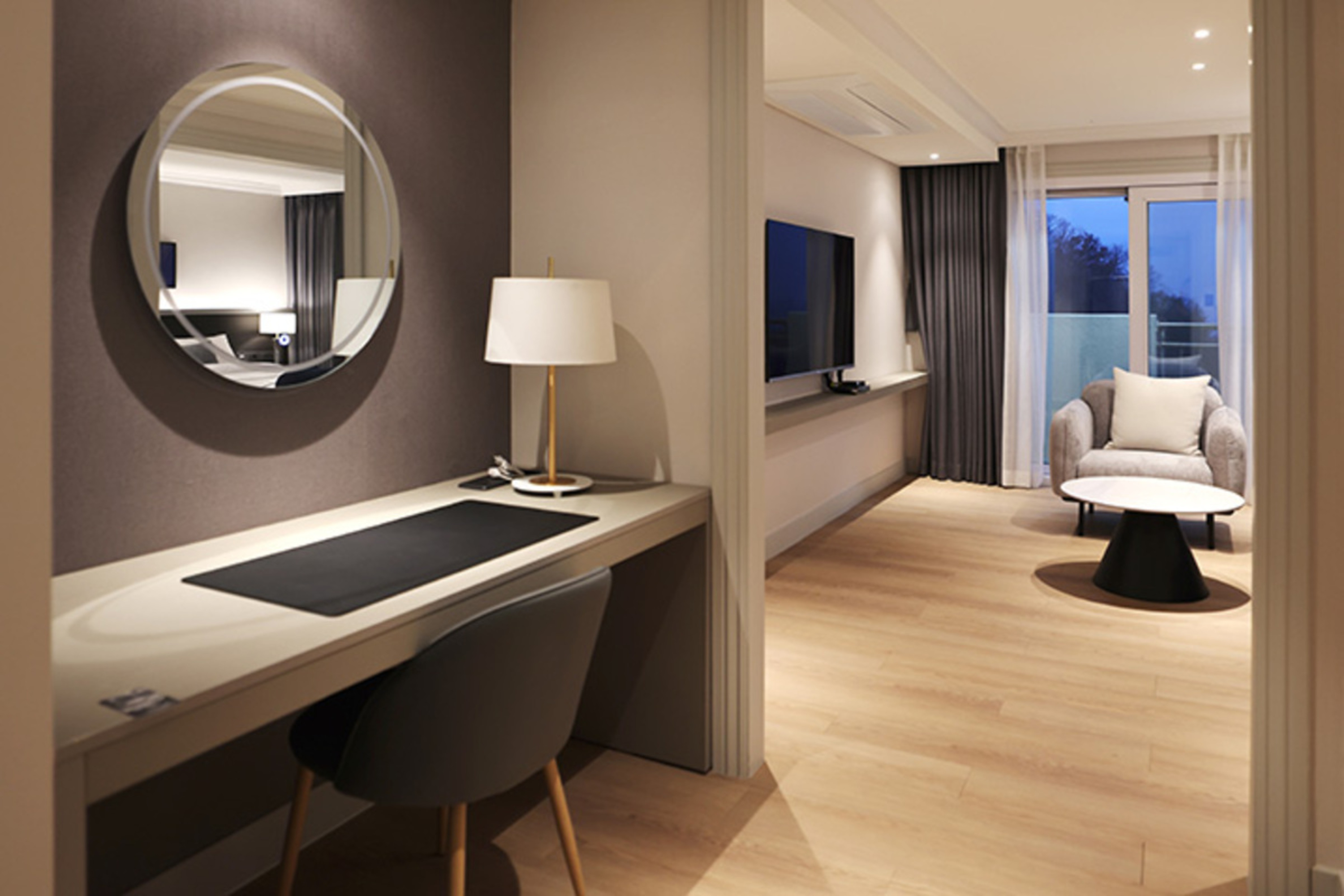 La Vie Dor Hotel and Resort, Trademark Collection by Wyndham suite in Hwasung, Other than US/Canada