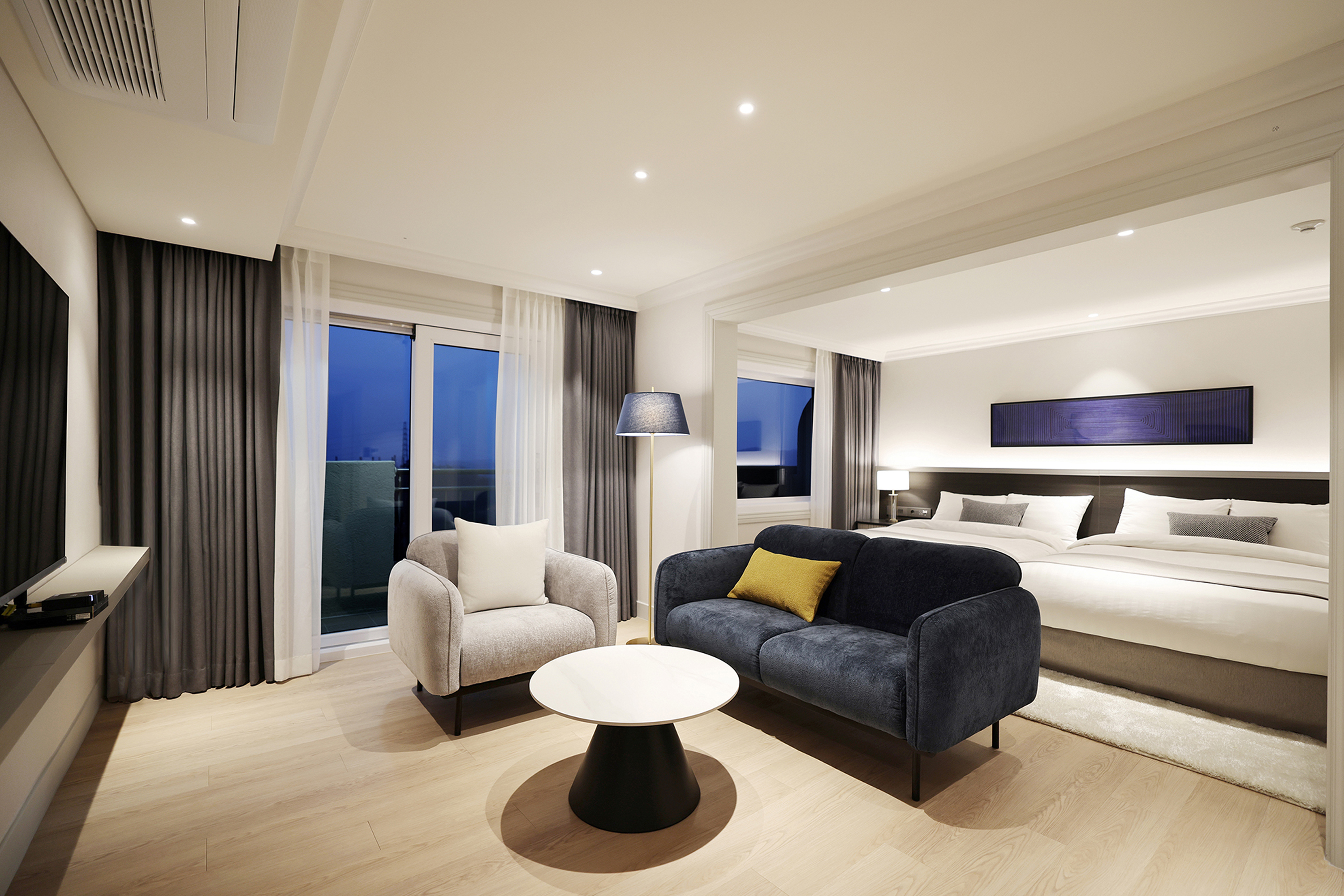 La Vie Dor Hotel and Resort, Trademark Collection by Wyndham suite in Hwasung, Other than US/Canada