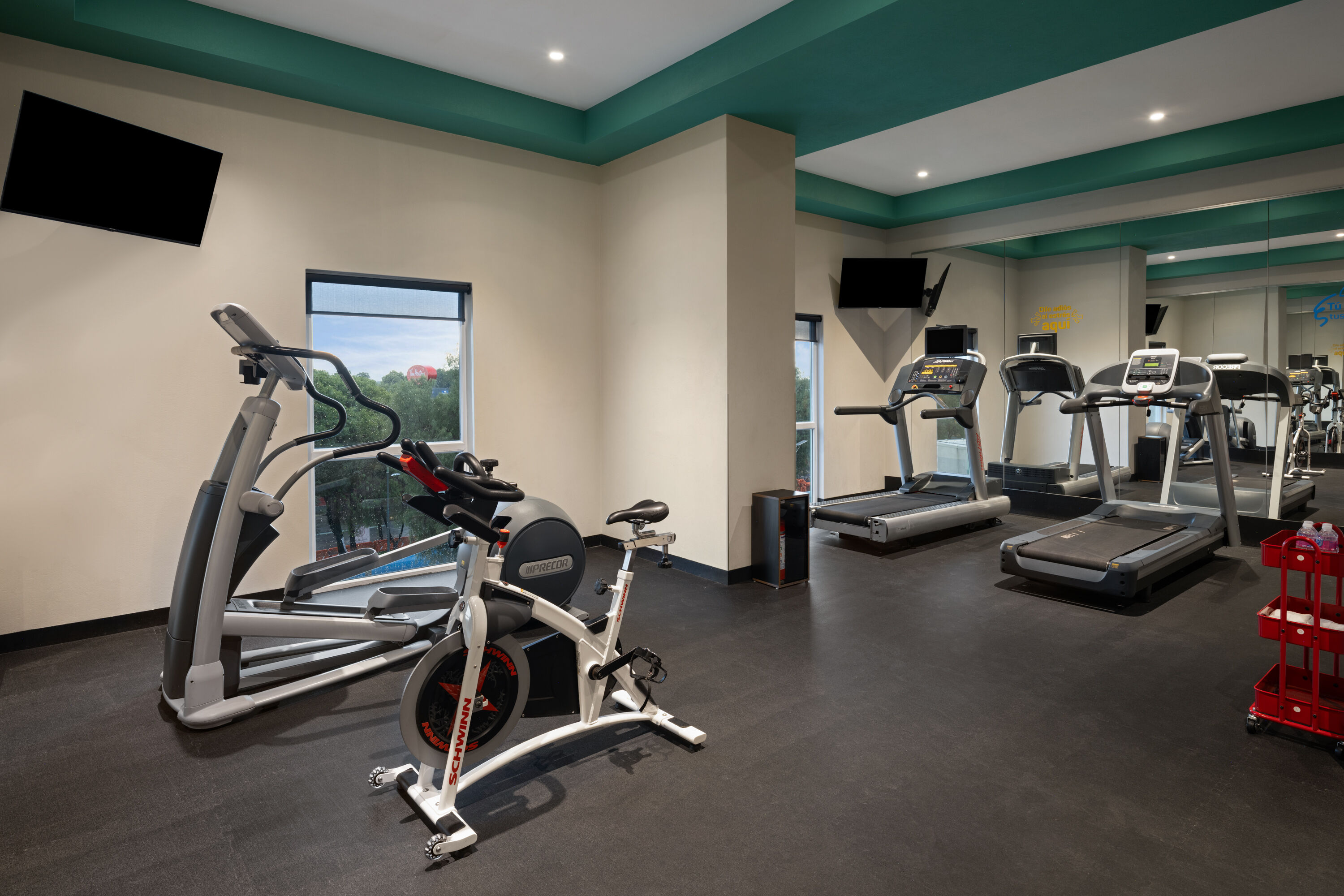 Fitness room at Hotel MX mas cuautitlan Izcalli, Trademark by Wyndham in Estado de Mexico, Other than US/Canada