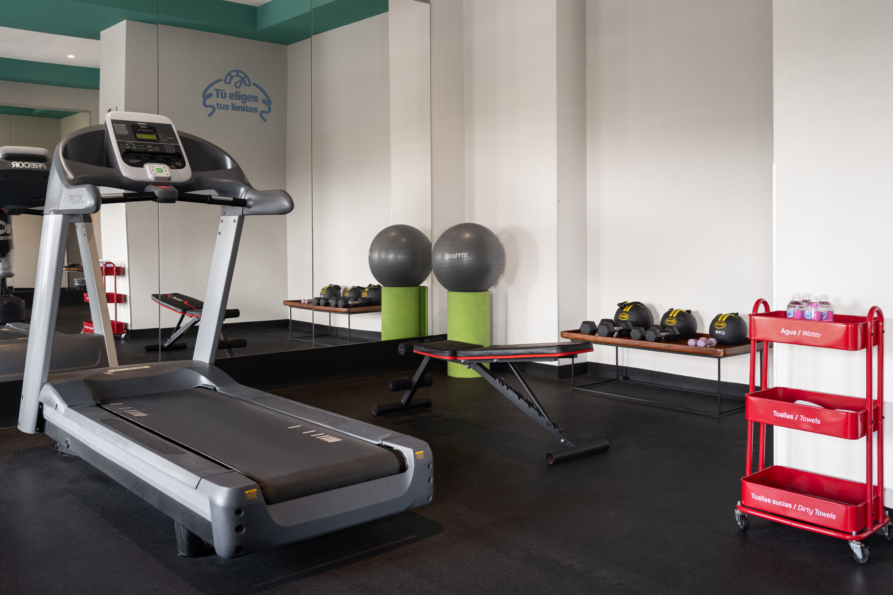 Fitness room at Hotel MX mas cuautitlan Izcalli, Trademark by Wyndham in Estado de Mexico, Other than US/Canada