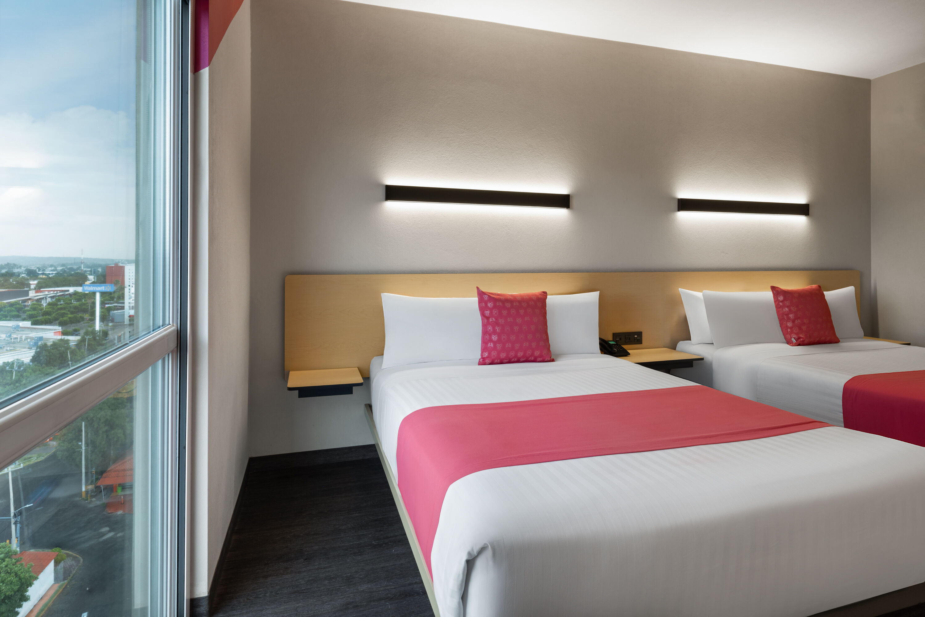 Guest room at the Hotel MX mas cuautitlan Izcalli, Trademark by Wyndham in Estado de Mexico, Other than US/Canada