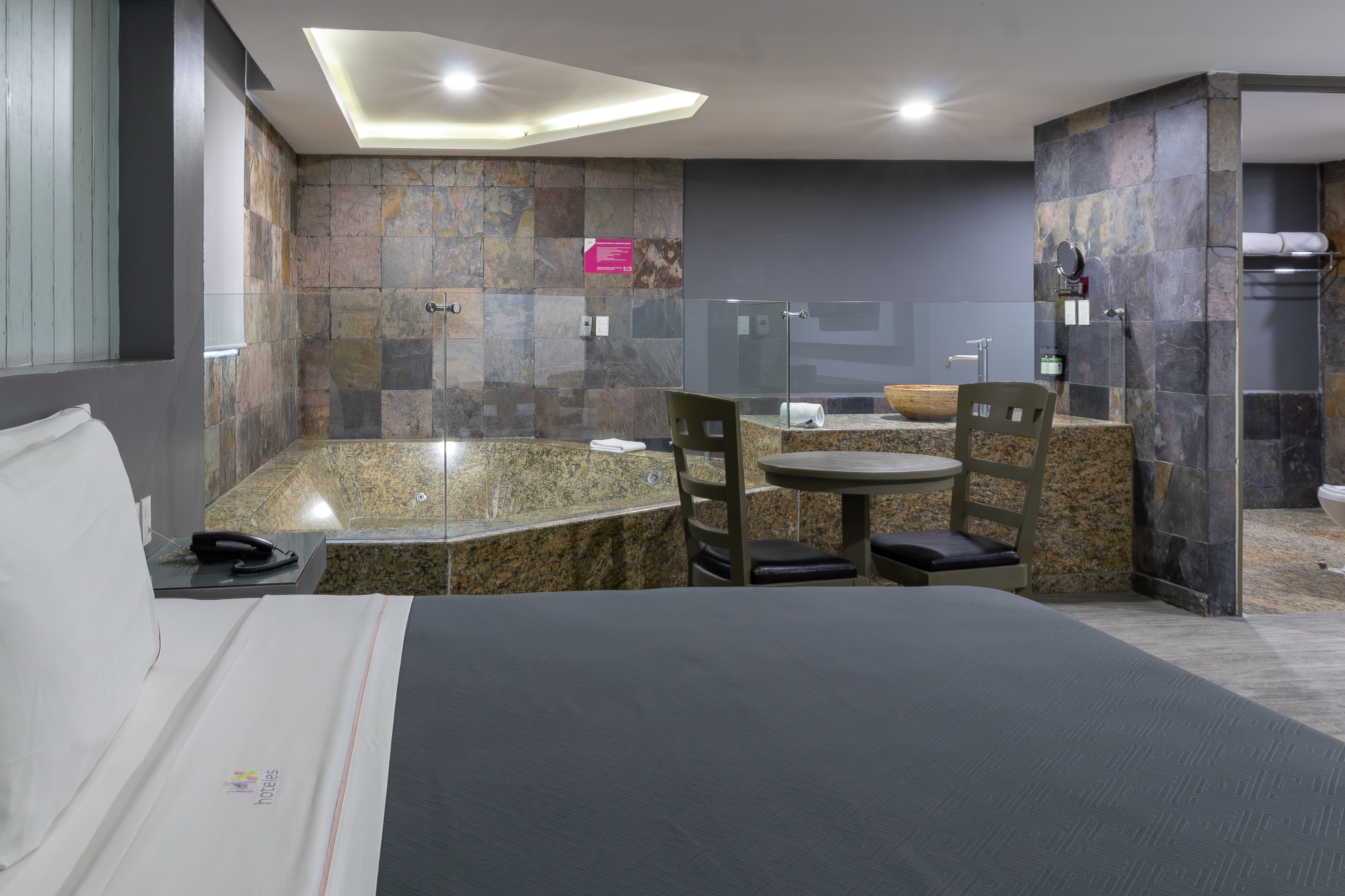 Hotel MX congreso CDMX, Trademark Collection by Wyndham suite in Mexico City, Other than US/Canada