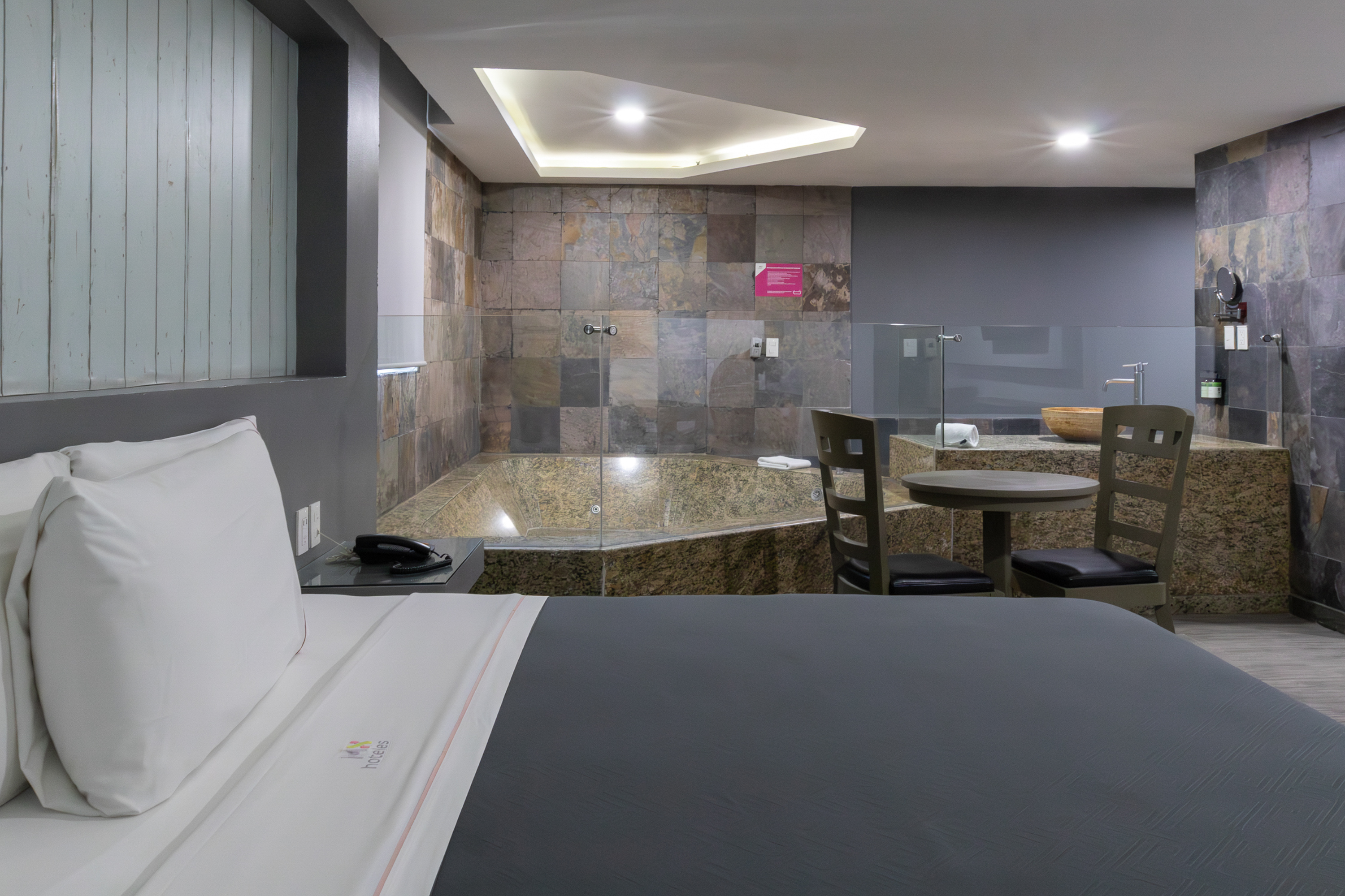Hotel MX congreso CDMX, Trademark Collection by Wyndham suite in Mexico City, Other than US/Canada