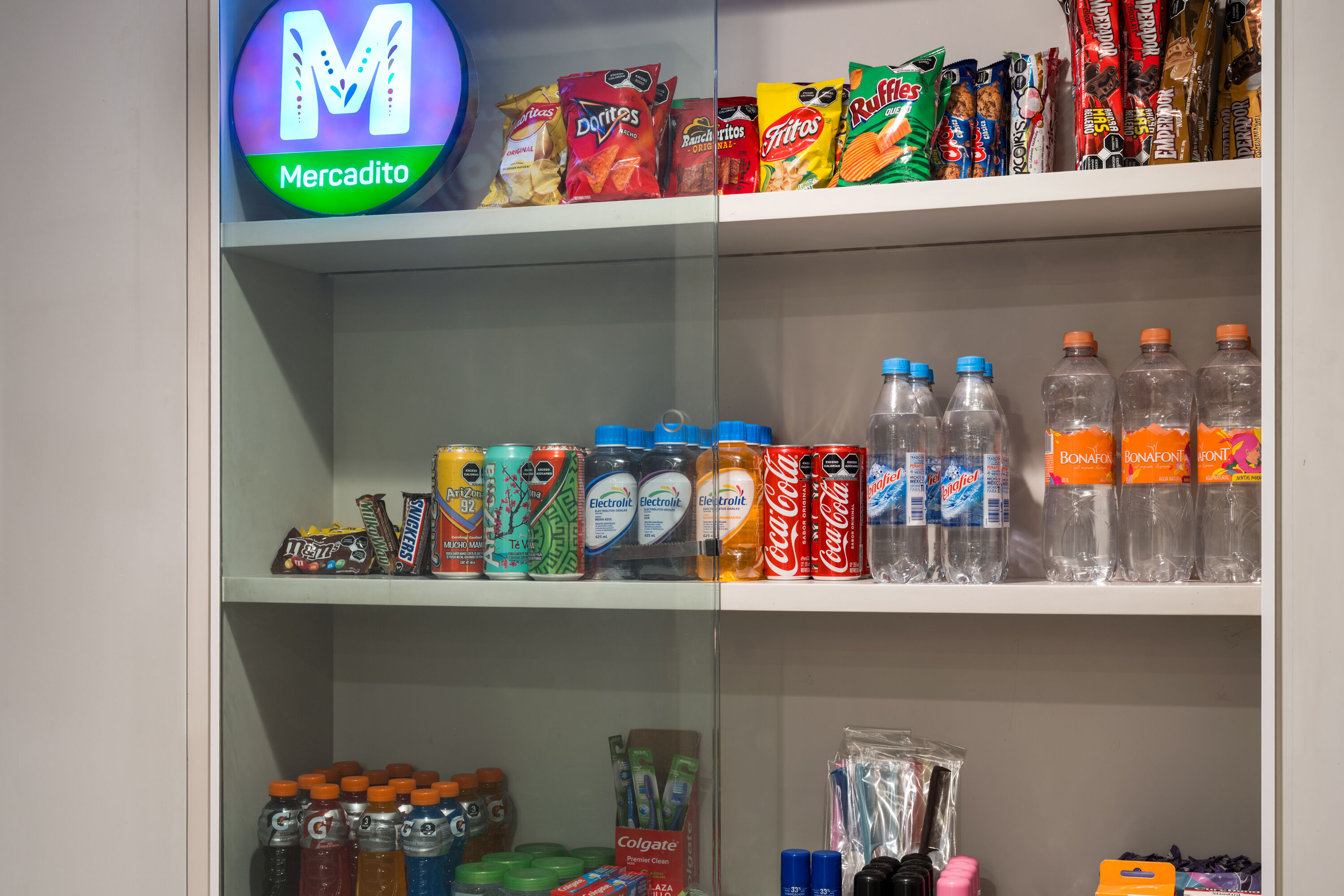 Mart at Hotel MX mas reforma CDMX, Trademark Collection by Wyndham in Mexico City, Other than US/Canada
