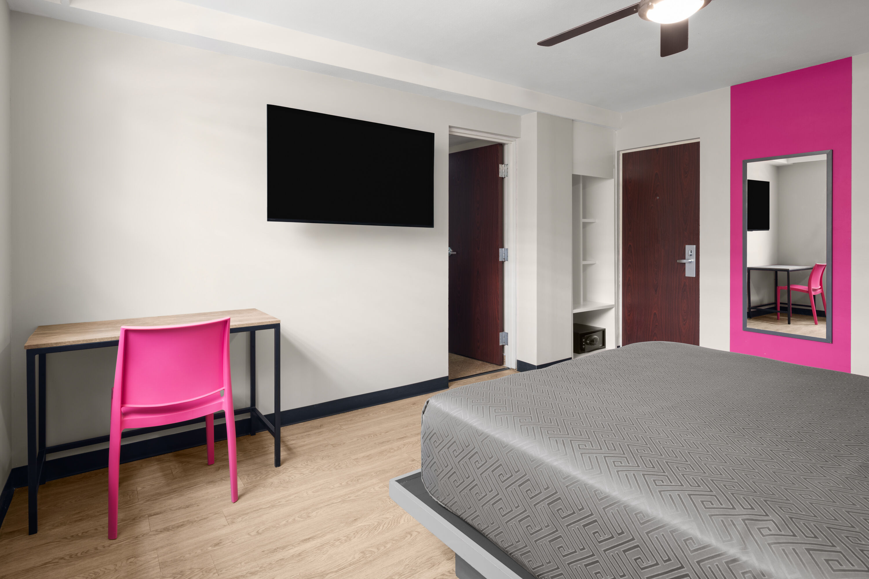 Guest room at the Hotel MX forum buenavista CDMX, Trademark by Wyndham in Mexico City, Other than US/Canada