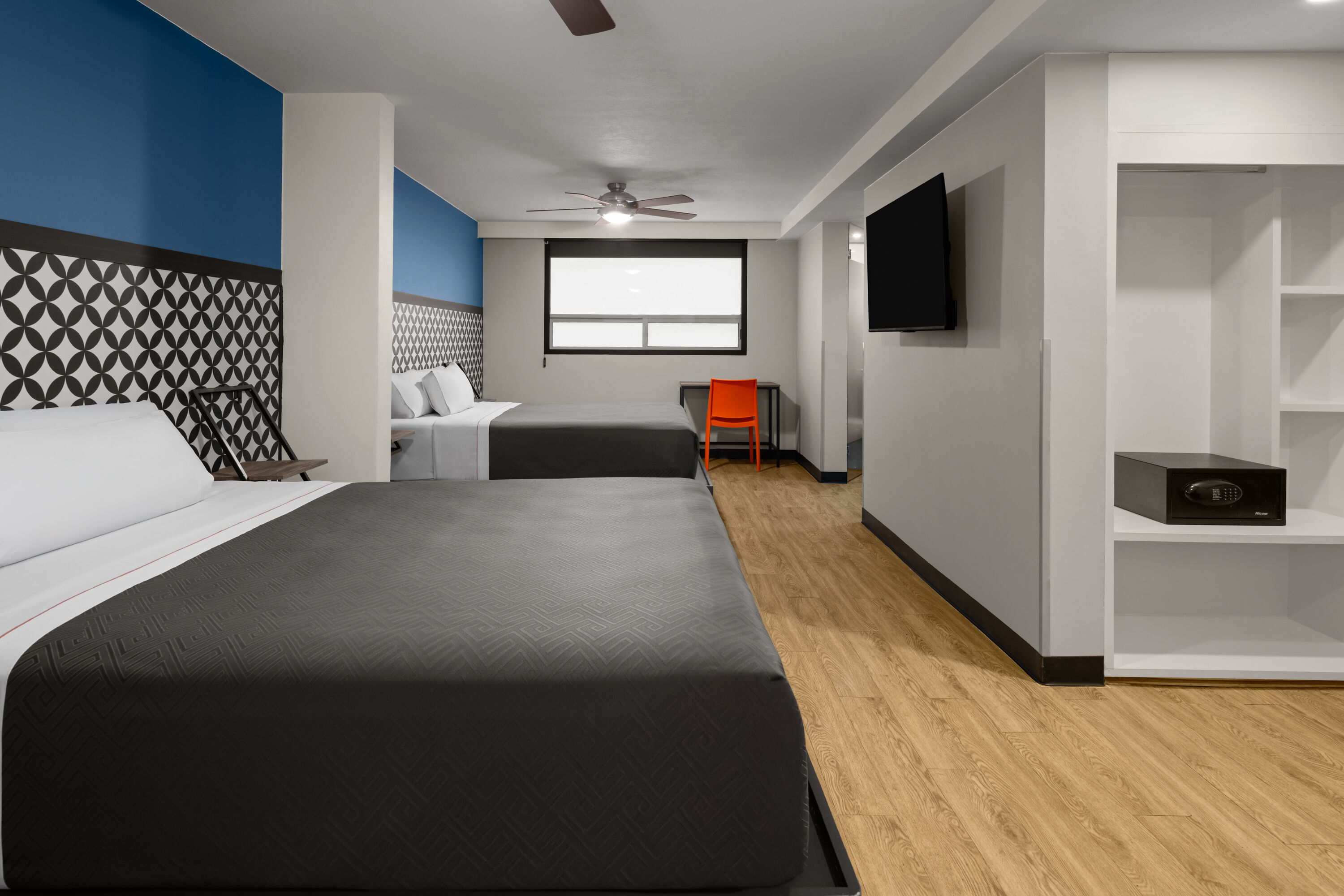 Guest room at the Hotel MX forum buenavista CDMX, Trademark by Wyndham in Mexico City, Other than US/Canada