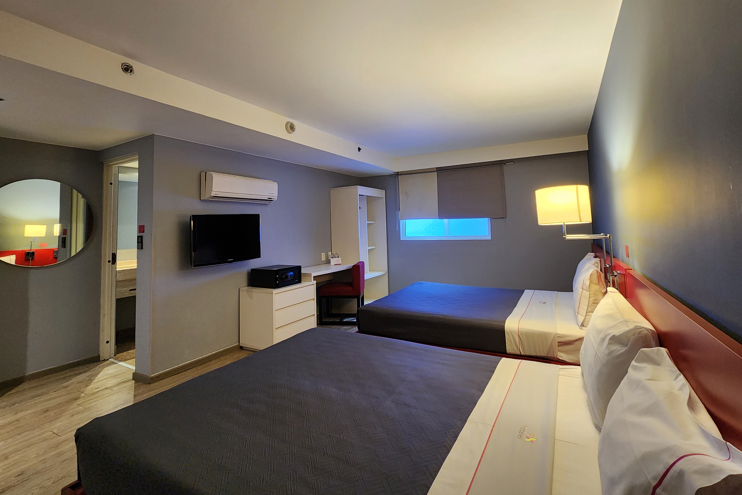 Guest room at the Hotel MX forum buenavista CDMX, Trademark by Wyndham in Mexico City, Other than US/Canada