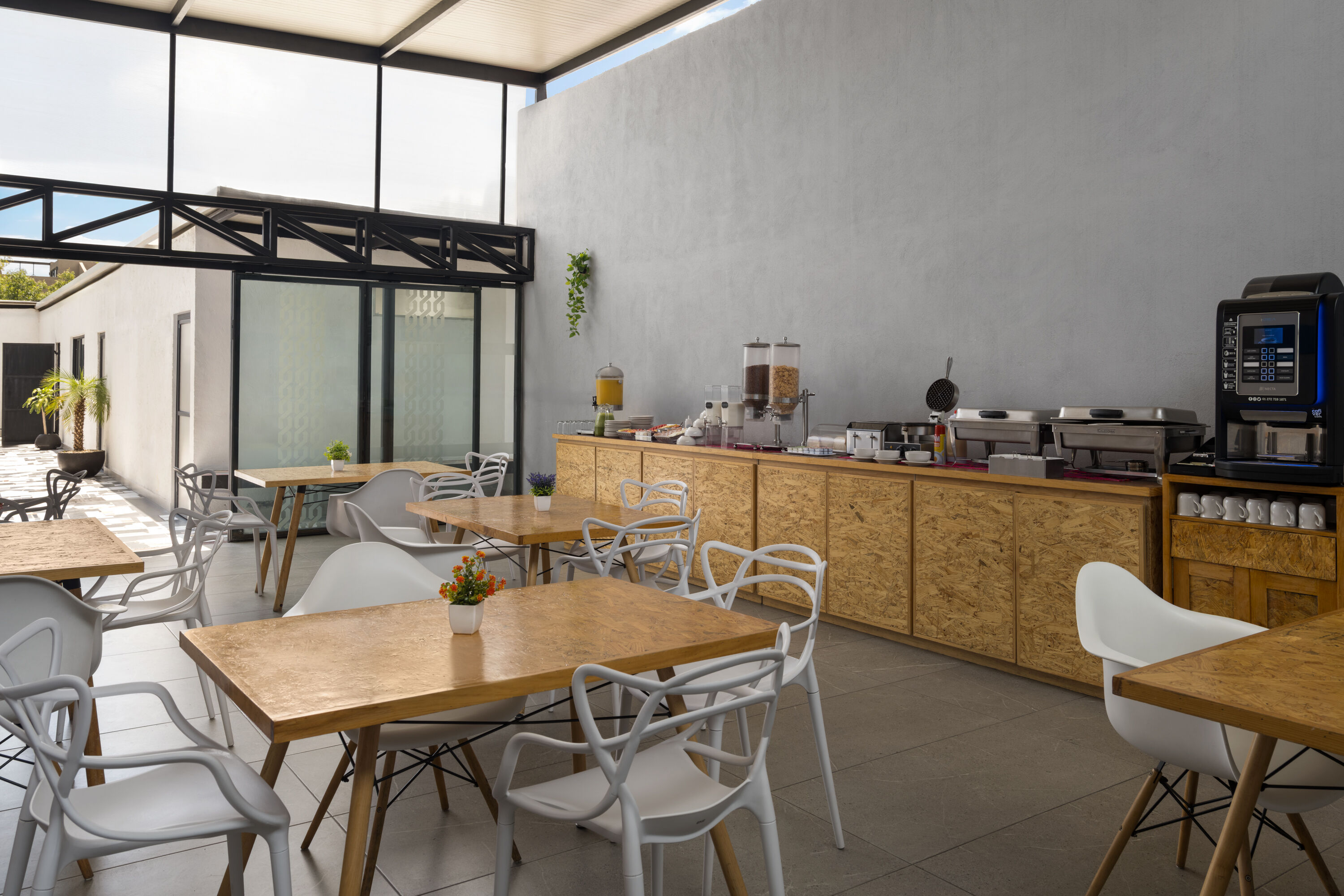 Free breakfast at Hotel MX mas roma CDMX, Trademark Collection by Wyndham in Mexico City, Other than US/Canada