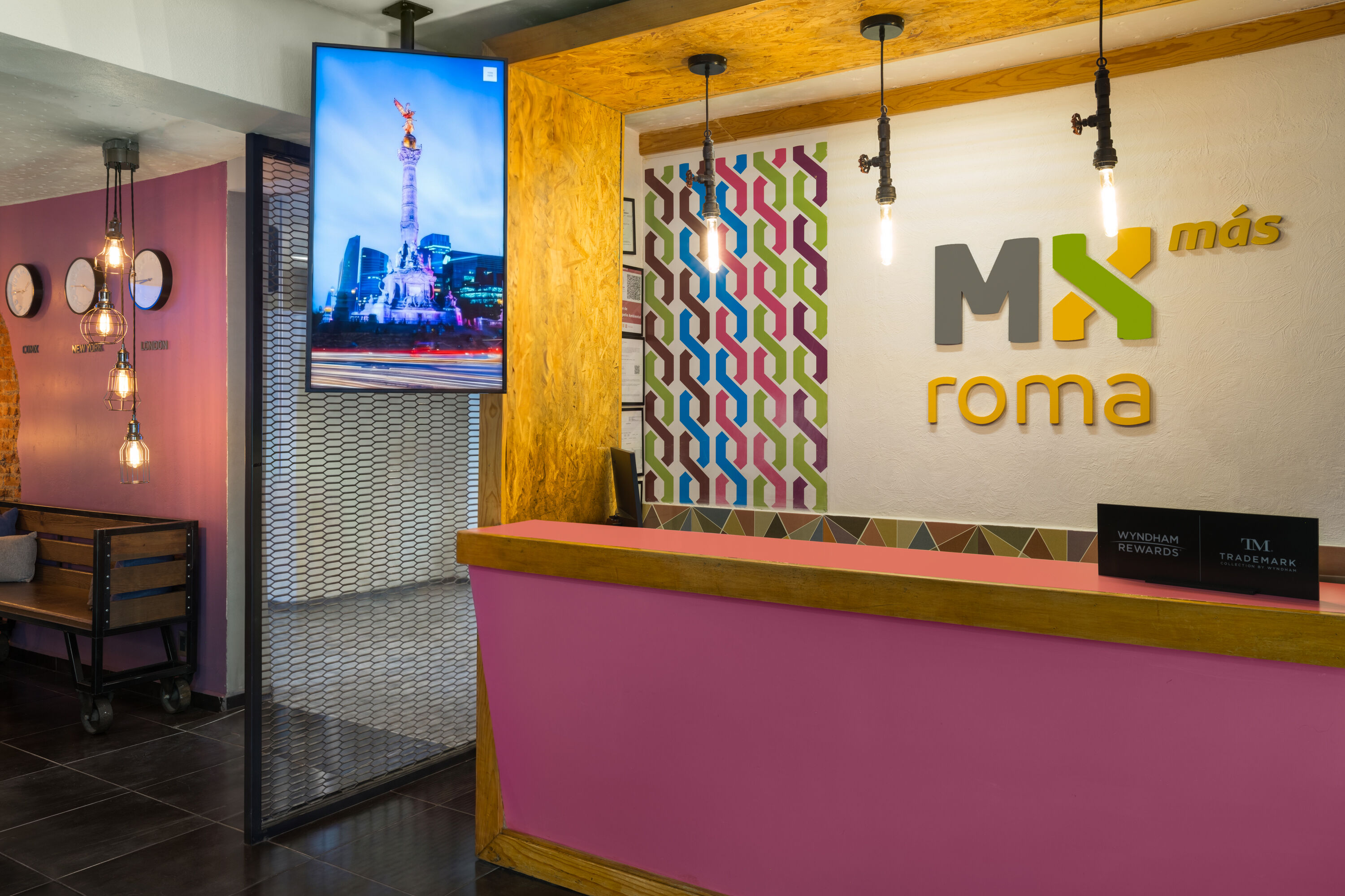 Hotel MX mas roma CDMX, Trademark Collection by Wyndham reception in Mexico City, Other than US/Canada