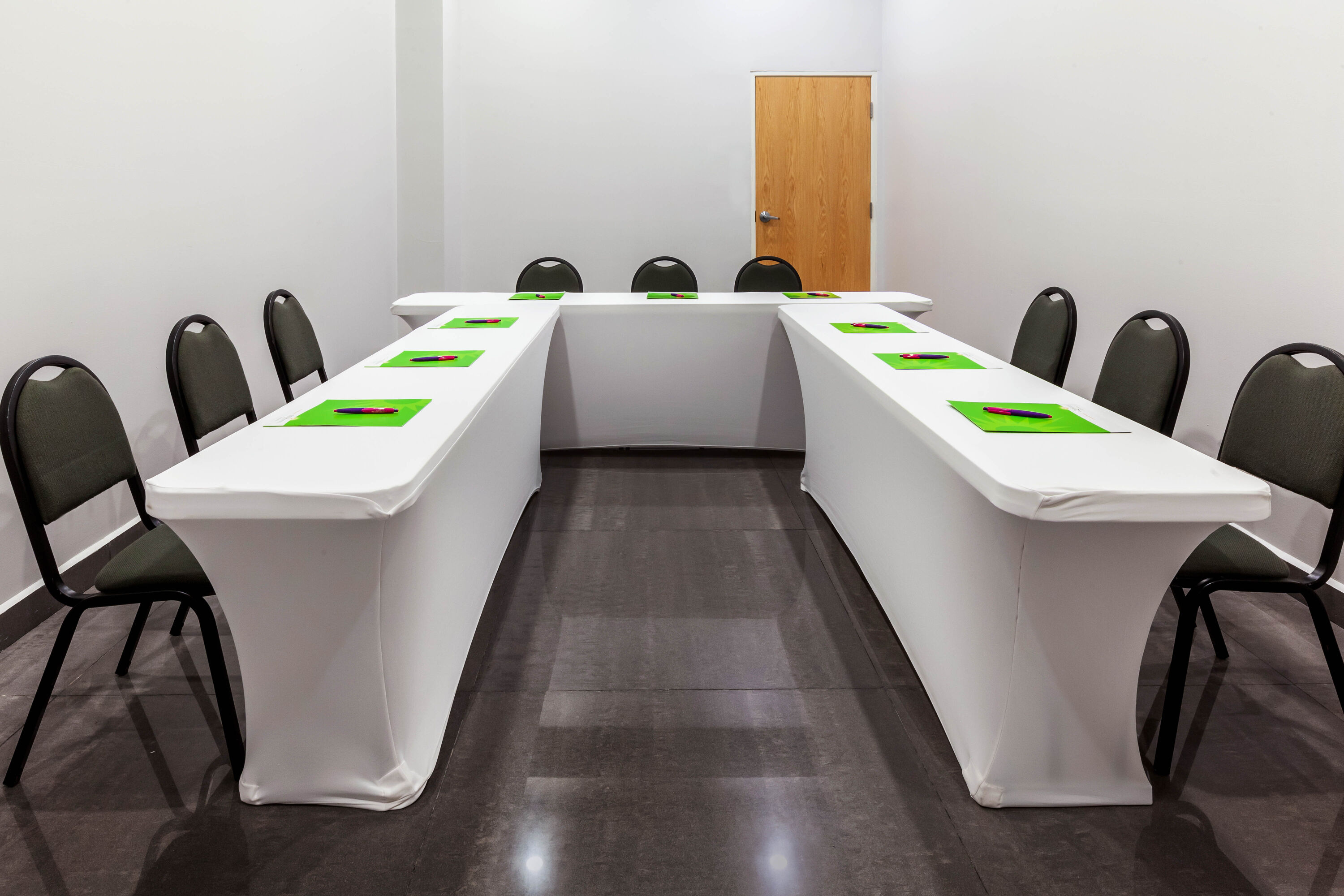 U-shape meeting room at CHN Hotel Monterrey Aeropuerto, Trademark by Wyndham in Monterrey, Other than US/Canada