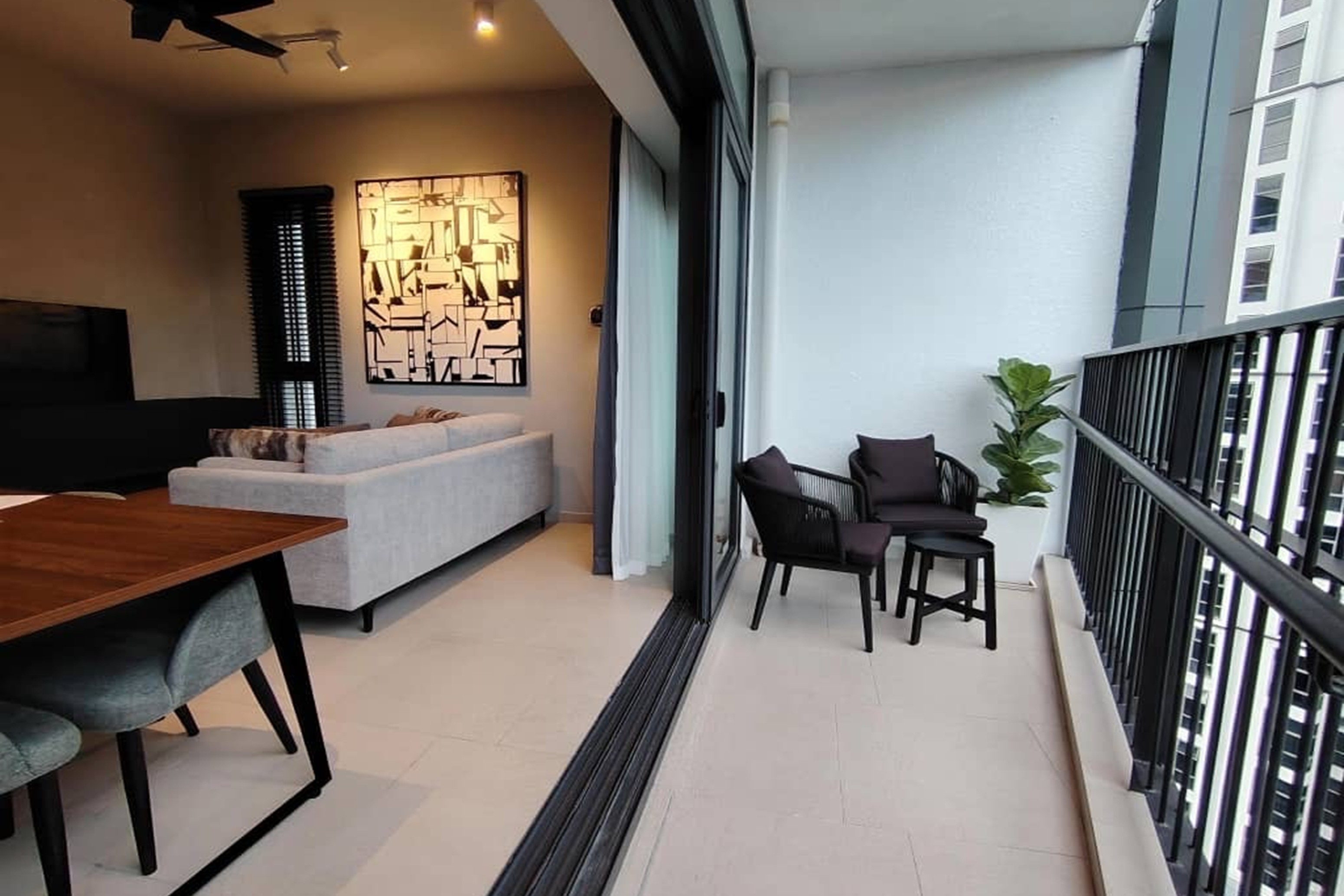 Guest room at the Isola KLCC Hotel, Trademark Collection by Wyndham in Kuala Lumpur, Other than US/Canada