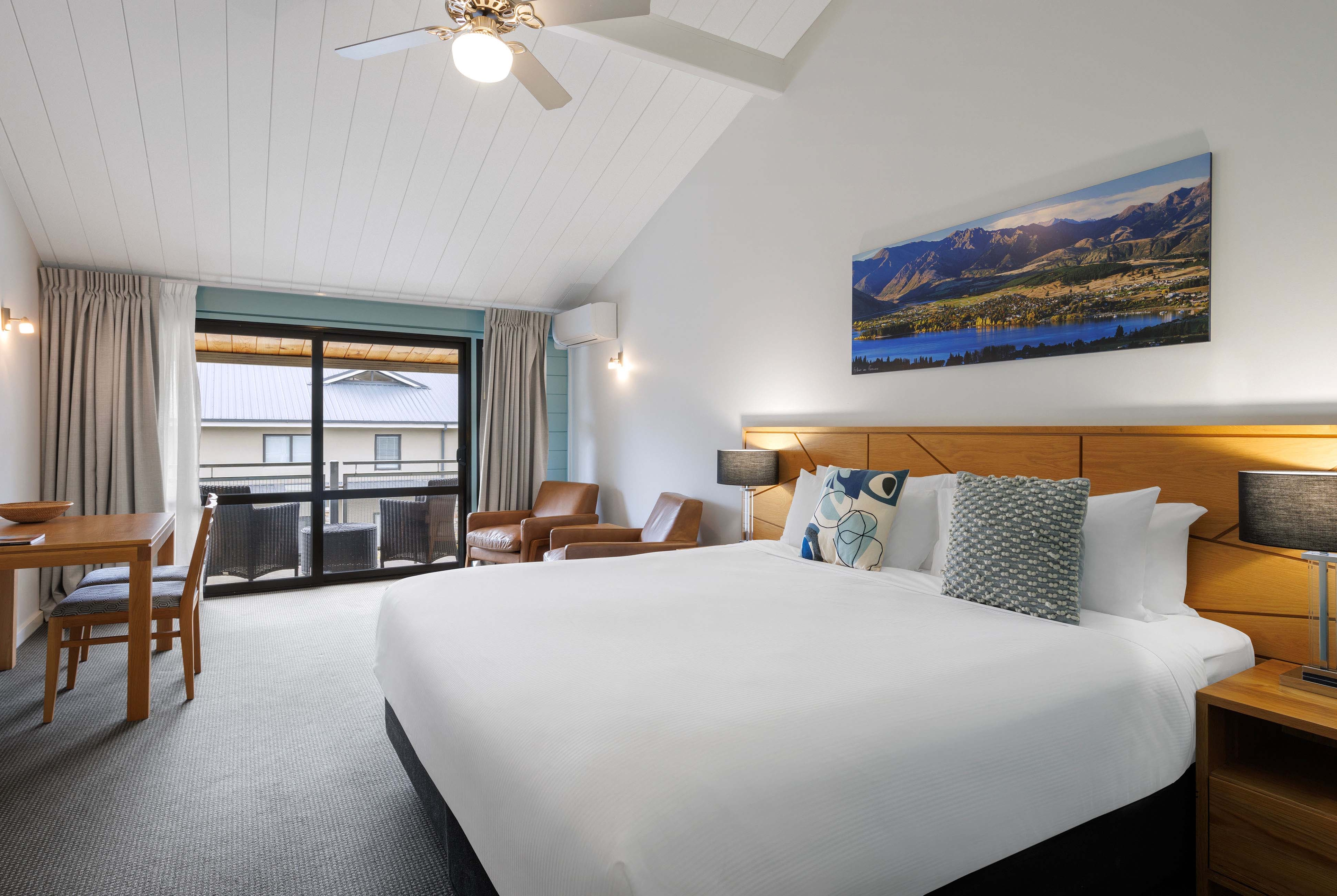 Guest room at the Club Wyndham Wanaka, Trademark Collection by Wyndham in Wanaka, Other than US/Canada
