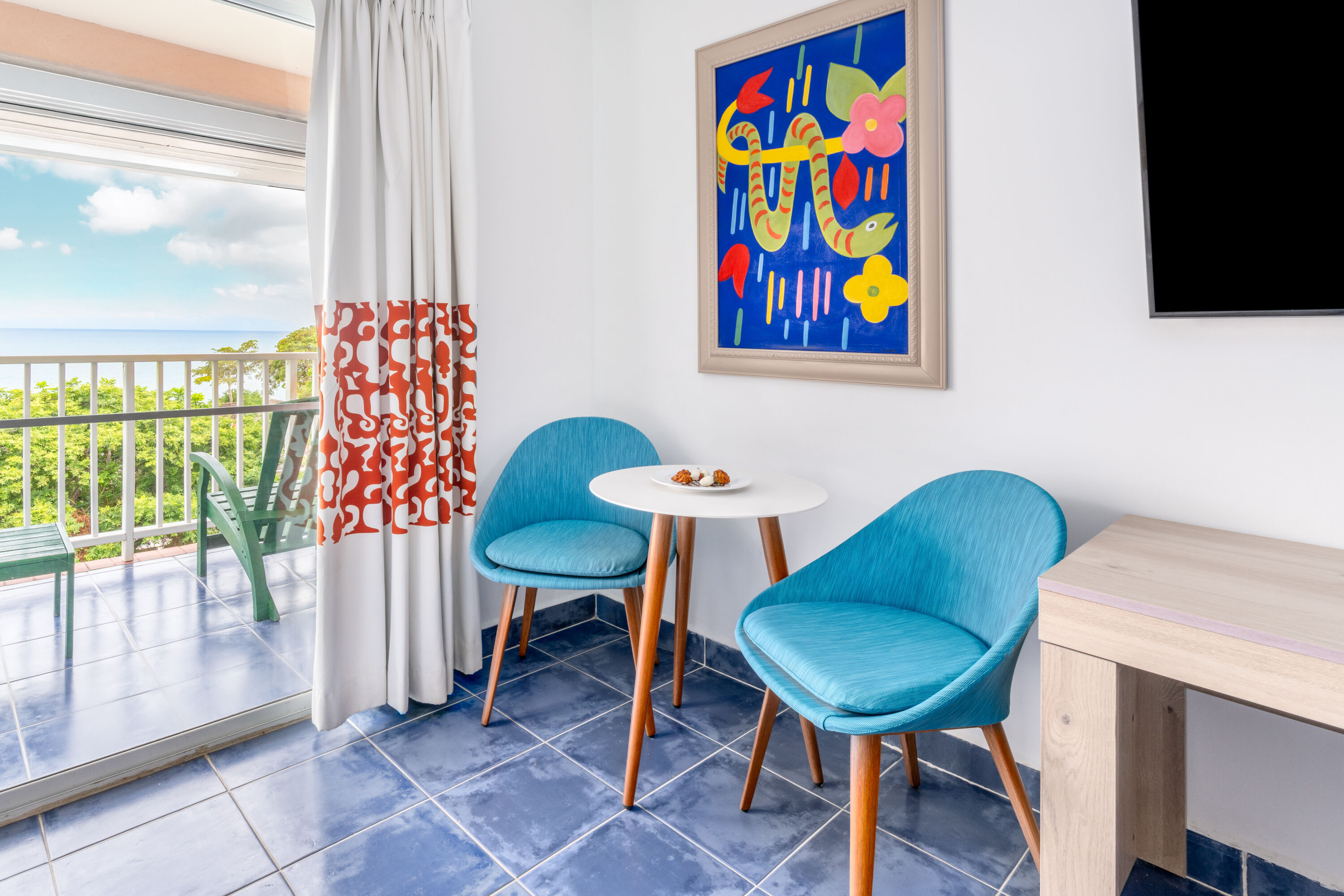 Guest room at the Grand Decameron Panama, A Trademark All Inclusive Resort in Farallon, Other than US/Canada