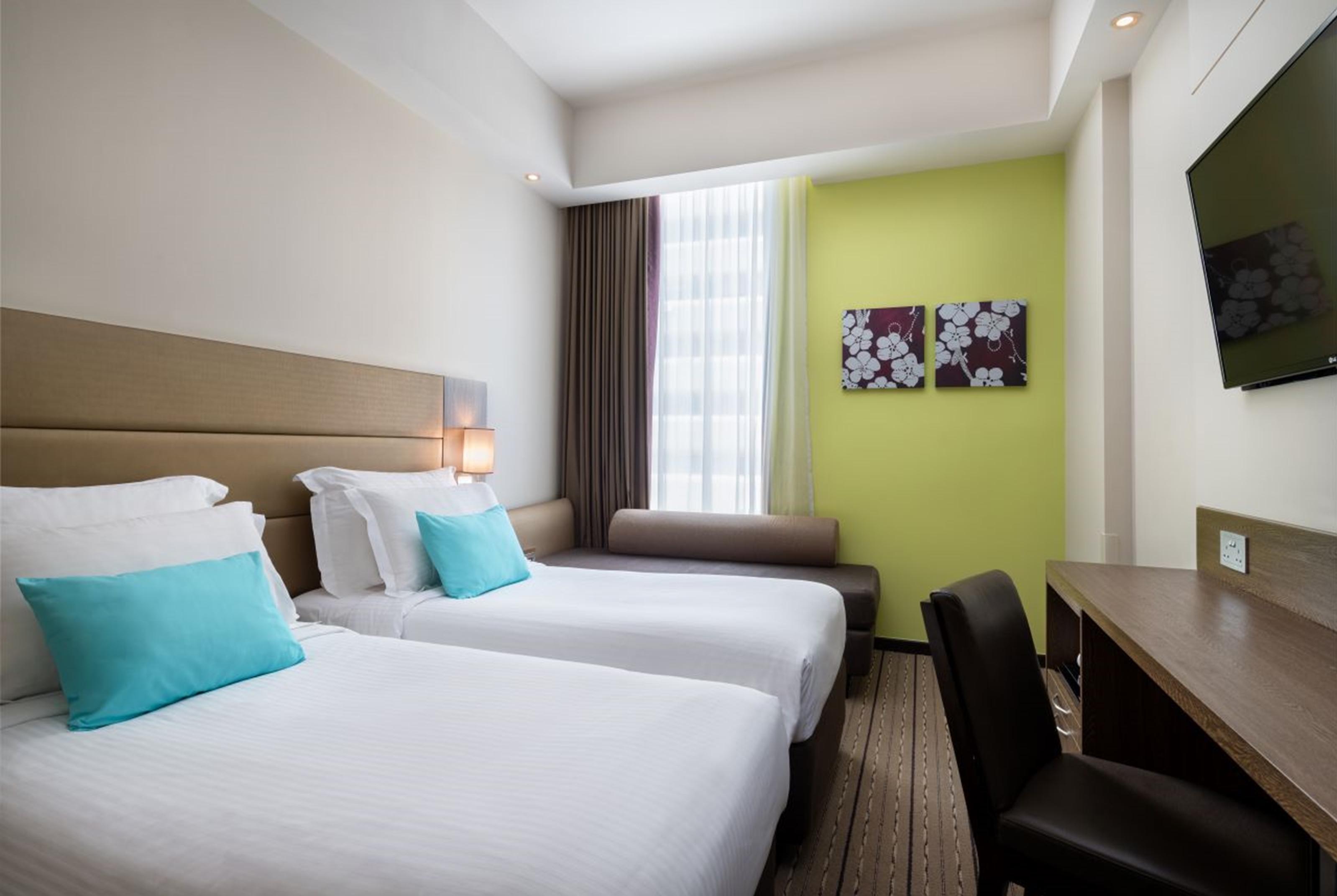 Guest room at the Hotel Traveltine Downtown Singapore, Trademark Collection in Singapore, Other than US/Canada