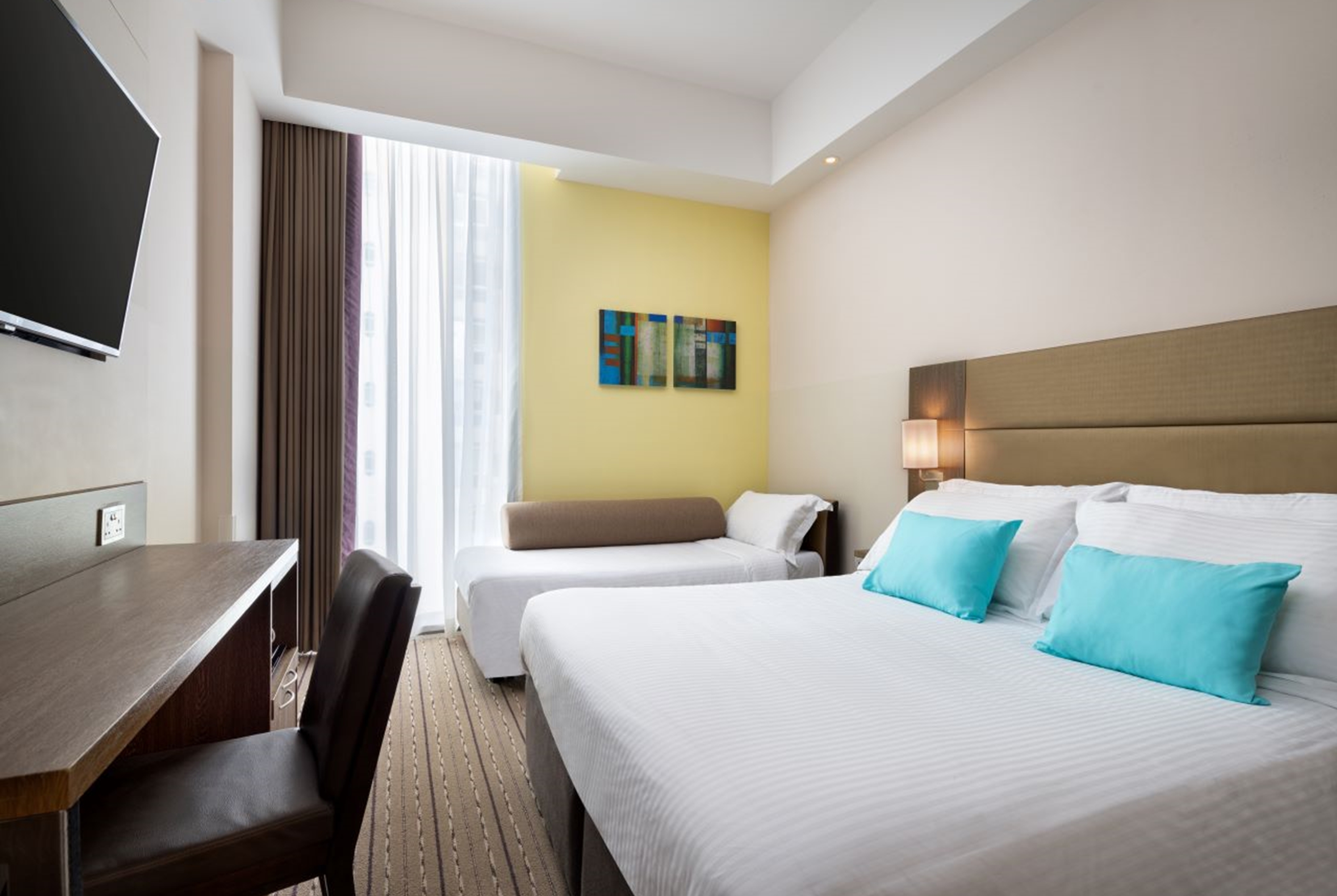 Guest room at the Hotel Traveltine Downtown Singapore, Trademark Collection in Singapore, Other than US/Canada