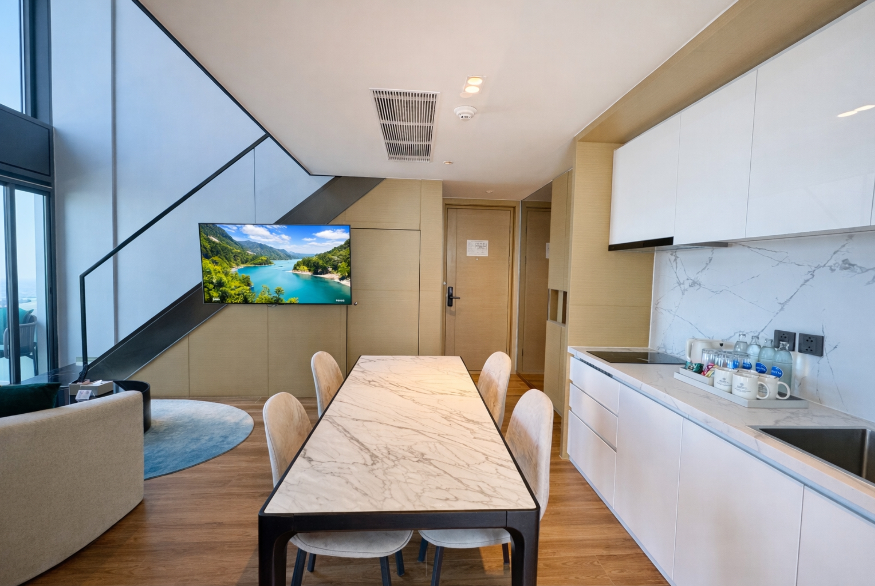 Beverly Mountain Bay, Trademark Collection by Wyndham suite in Pattaya, Other than US/Canada