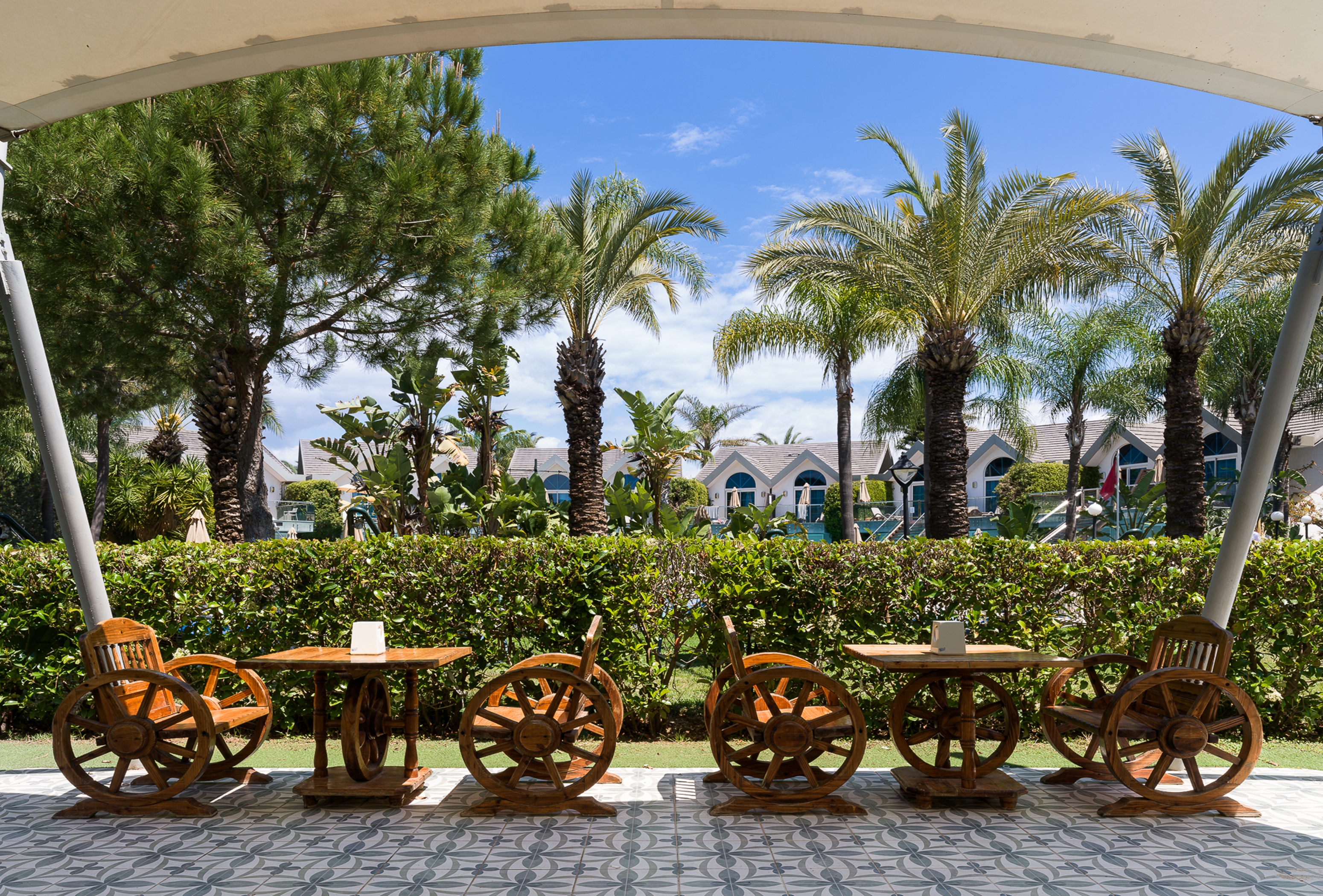 Bar feature at Long Beach Alanya, Trademark Collection by Wyndham in Alanya, Other than US/Canada