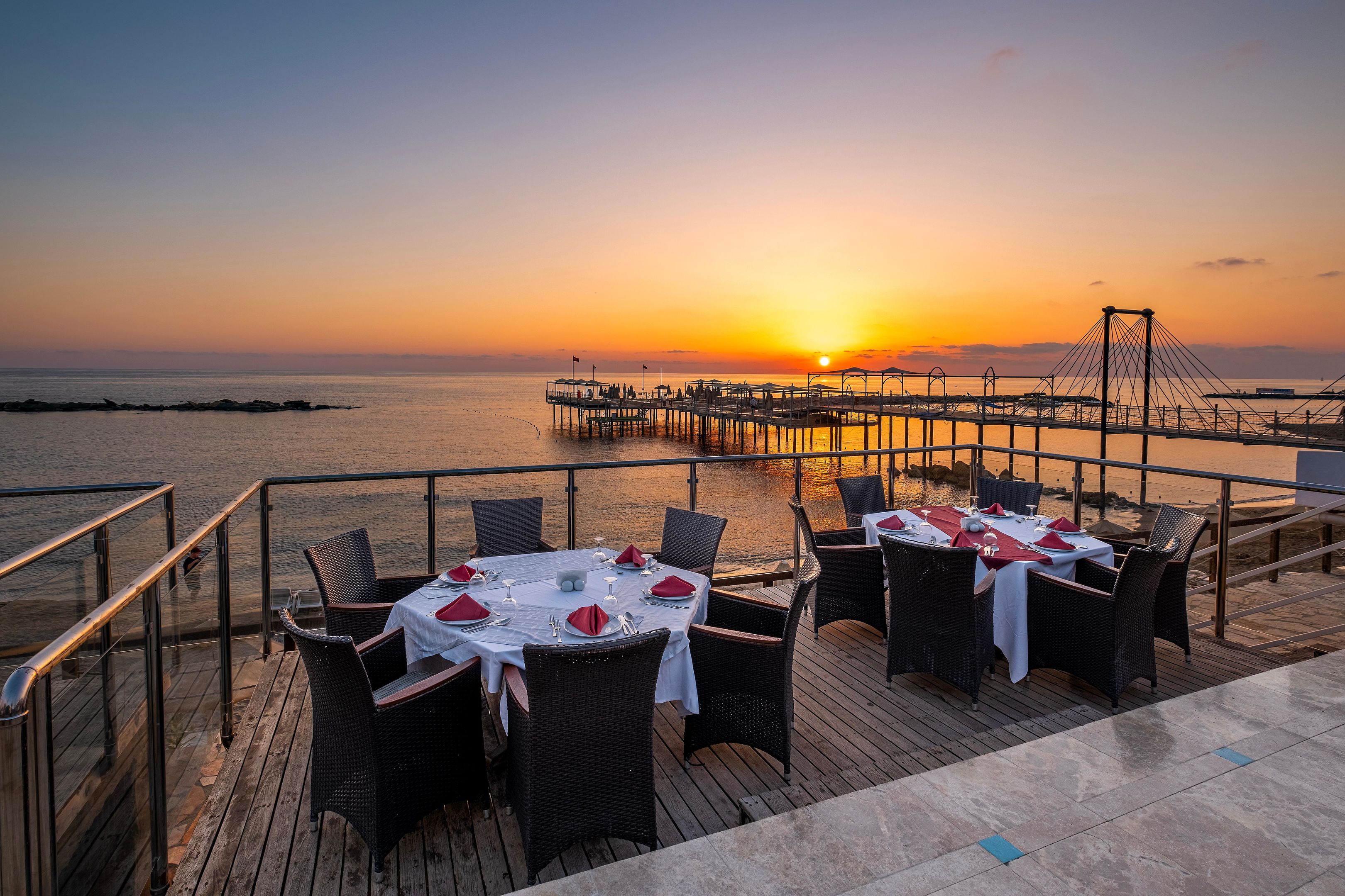 Long Beach Alanya, Trademark Collection by Wyndham restaurant in Alanya, Other than US/Canada