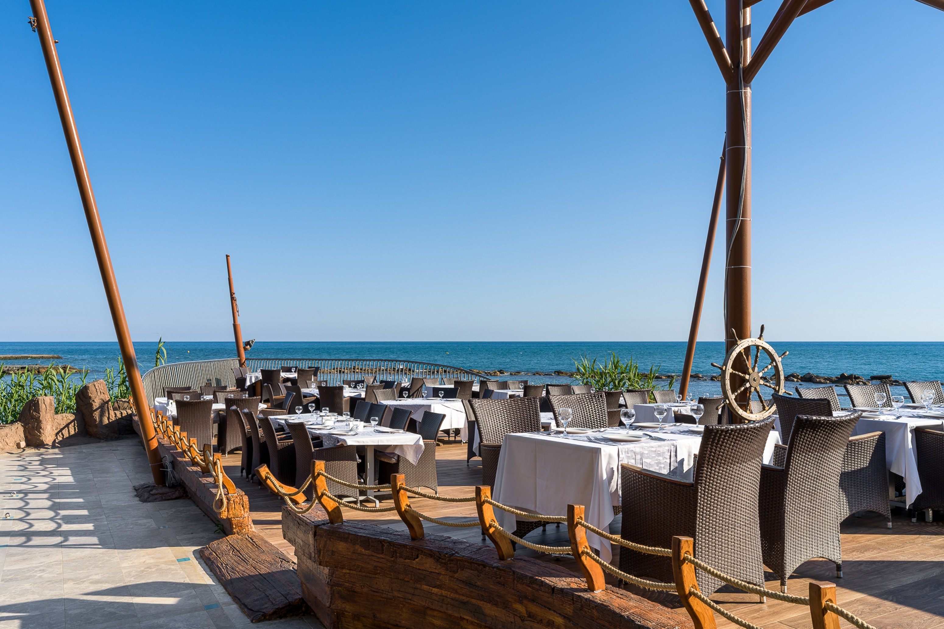 Long Beach Alanya, Trademark Collection by Wyndham restaurant in Alanya, Other than US/Canada