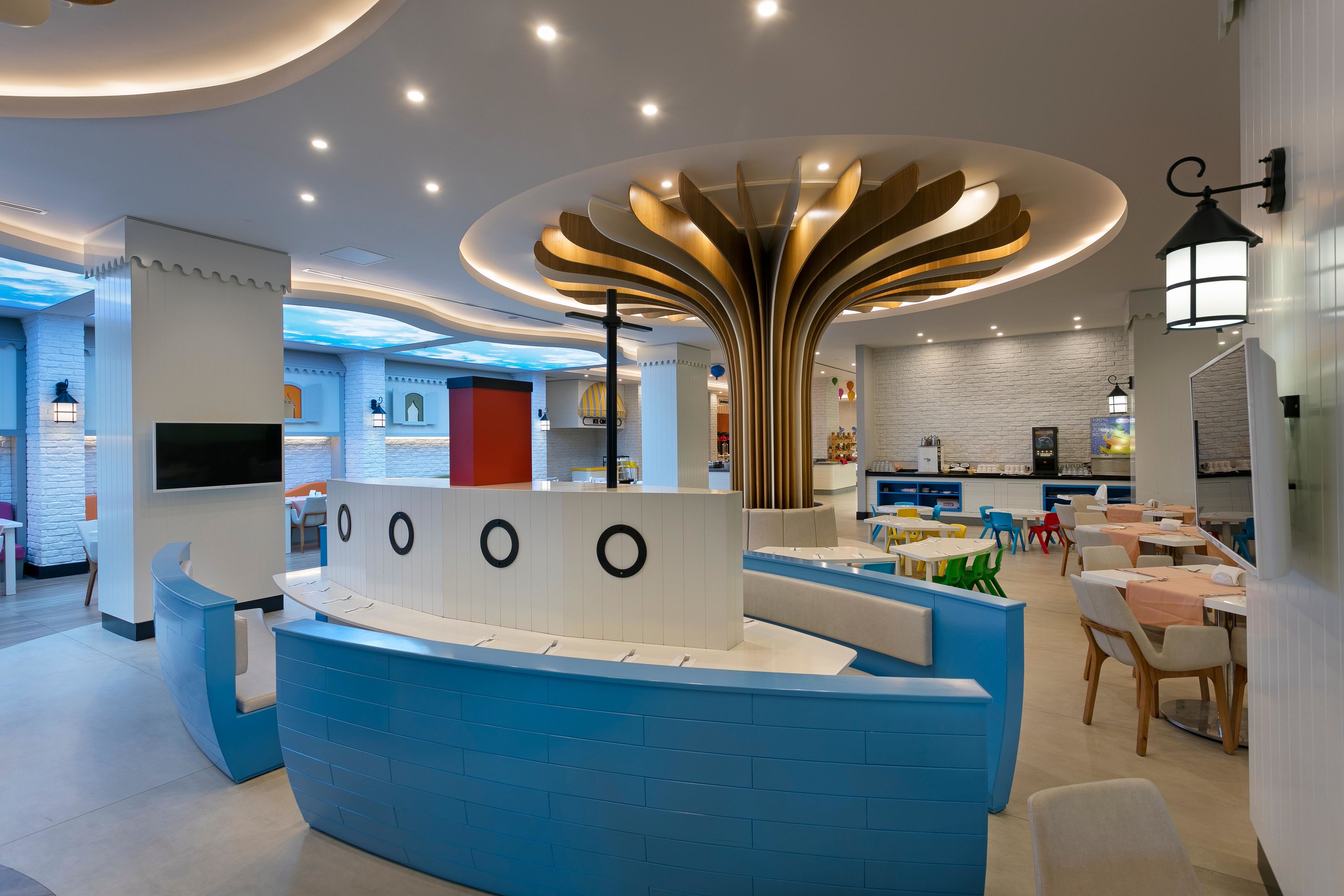 Long Beach Alanya, Trademark Collection by Wyndham restaurant in Alanya, Other than US/Canada
