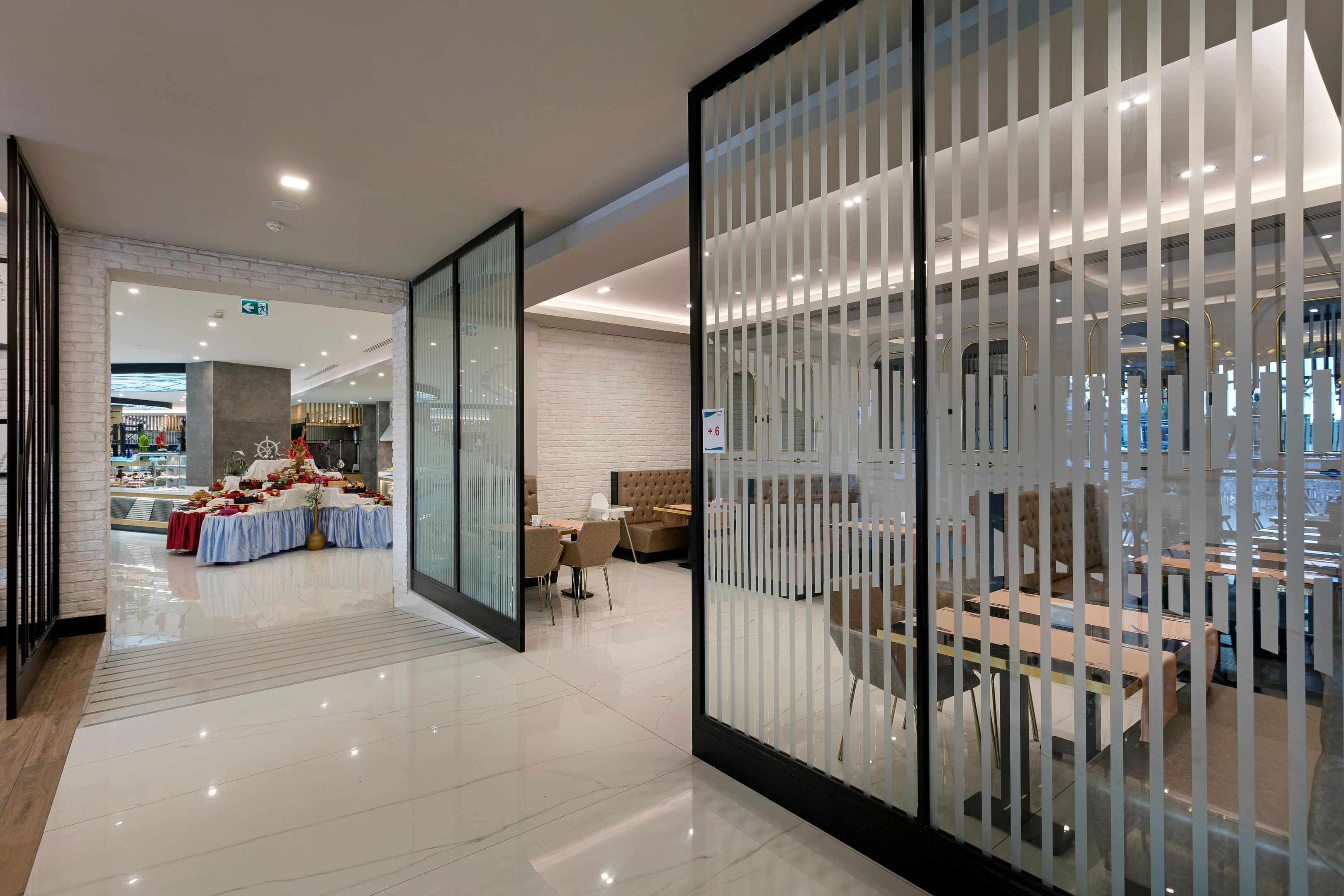 Long Beach Alanya, Trademark Collection by Wyndham restaurant in Alanya, Other than US/Canada