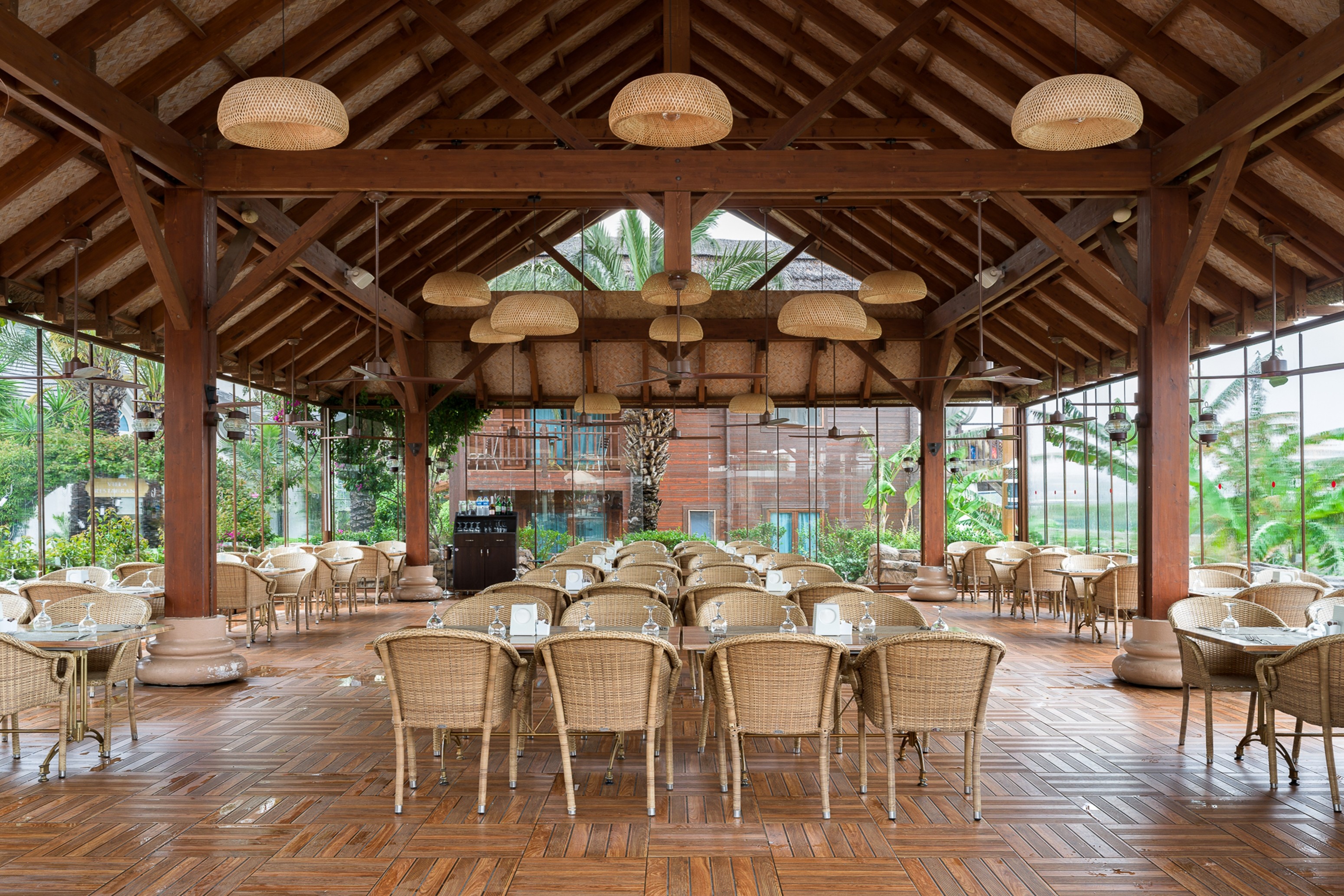 Long Beach Alanya, Trademark Collection by Wyndham restaurant in Alanya, Other than US/Canada