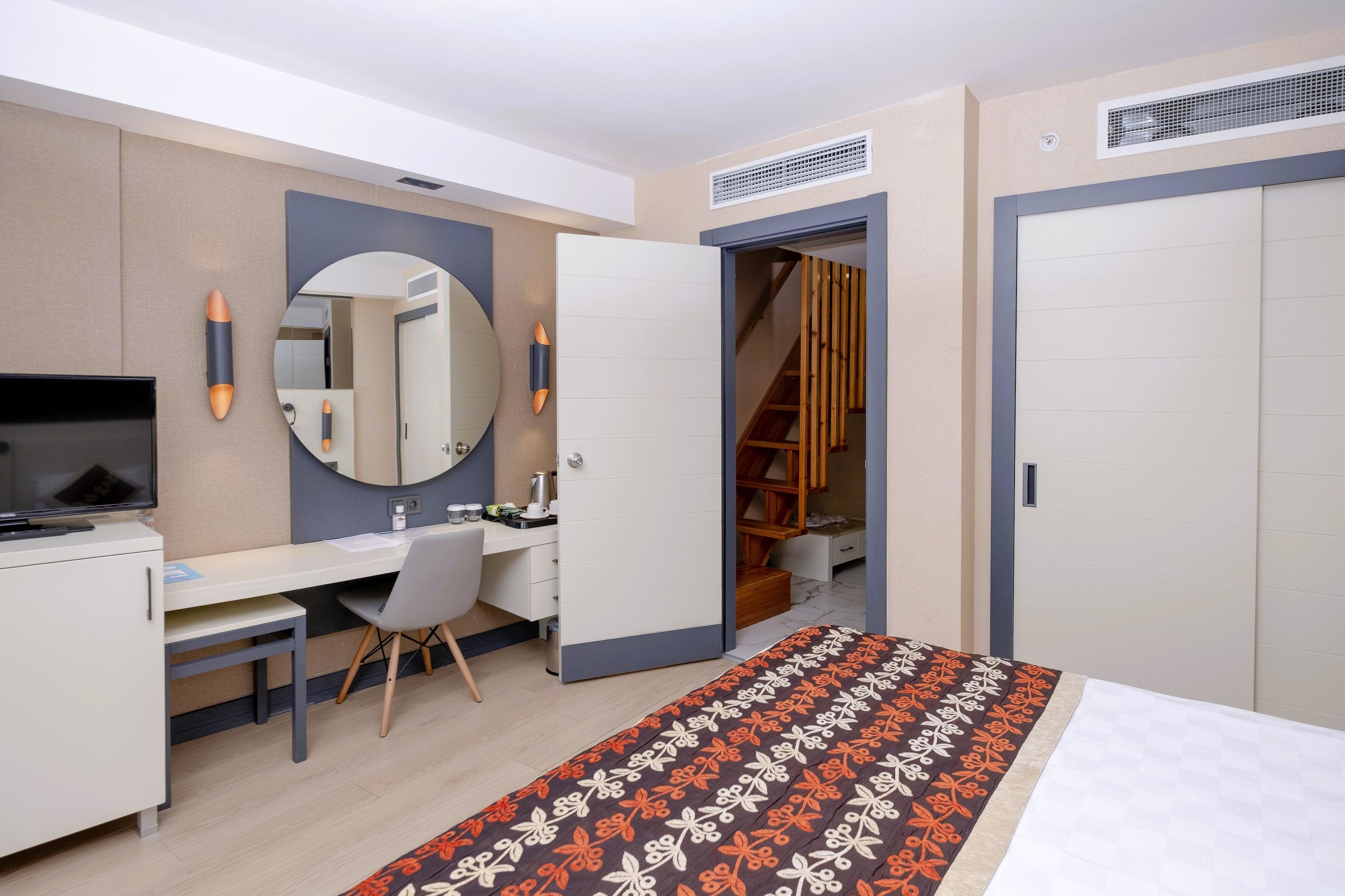 Long Beach Alanya, Trademark Collection by Wyndham suite in Alanya, Other than US/Canada