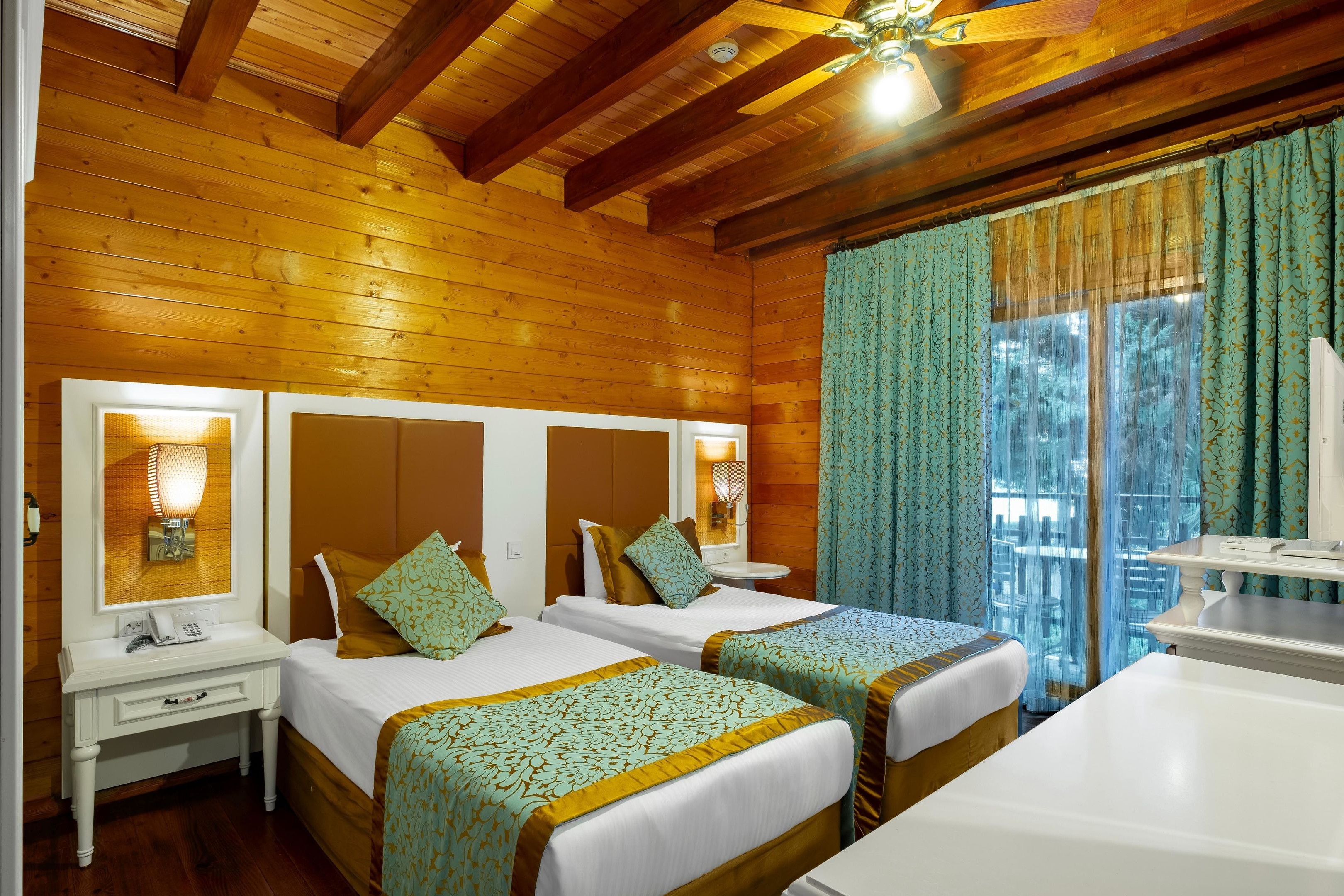 Long Beach Alanya, Trademark Collection by Wyndham suite in Alanya, Other than US/Canada