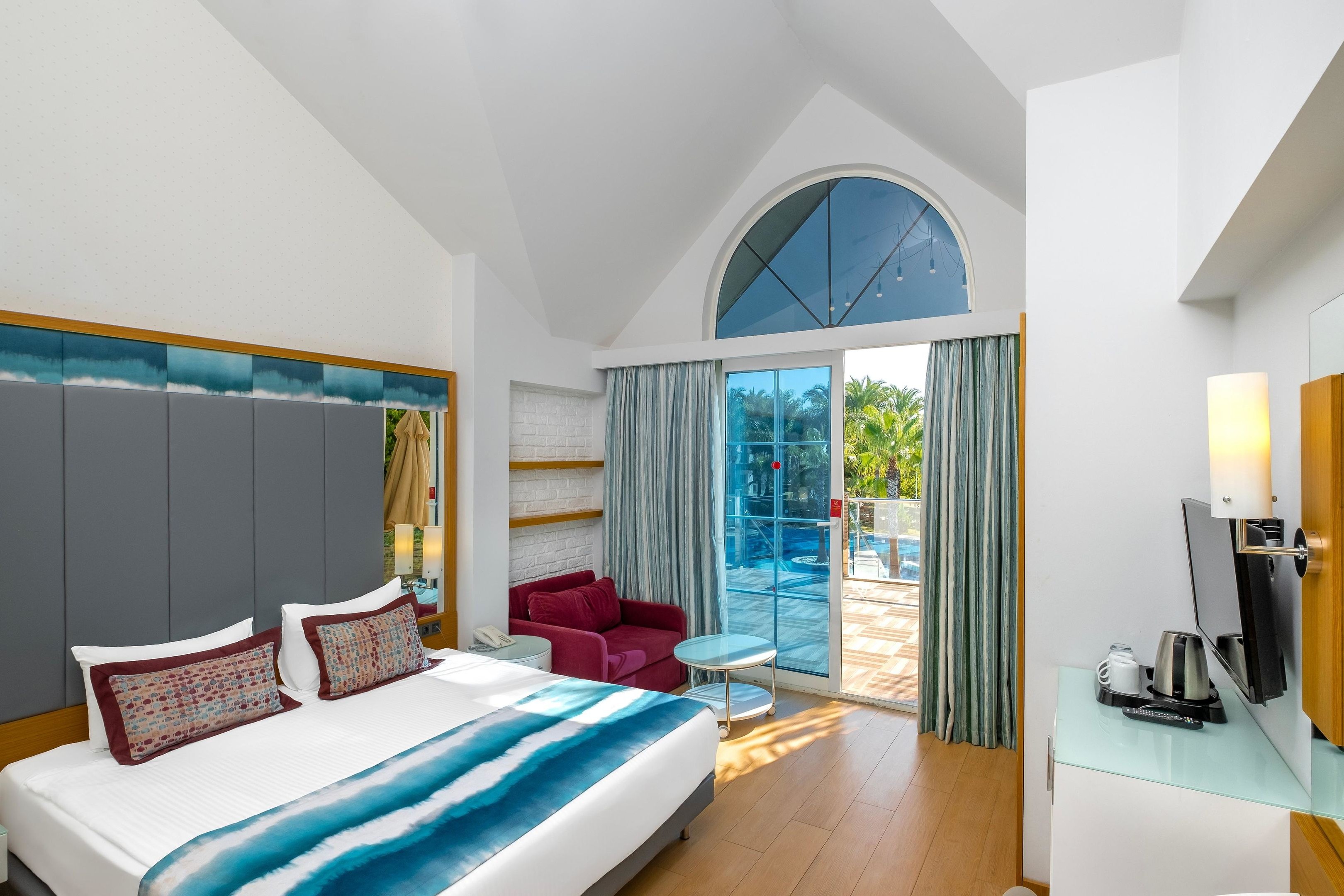 Long Beach Alanya, Trademark Collection by Wyndham suite in Alanya, Other than US/Canada