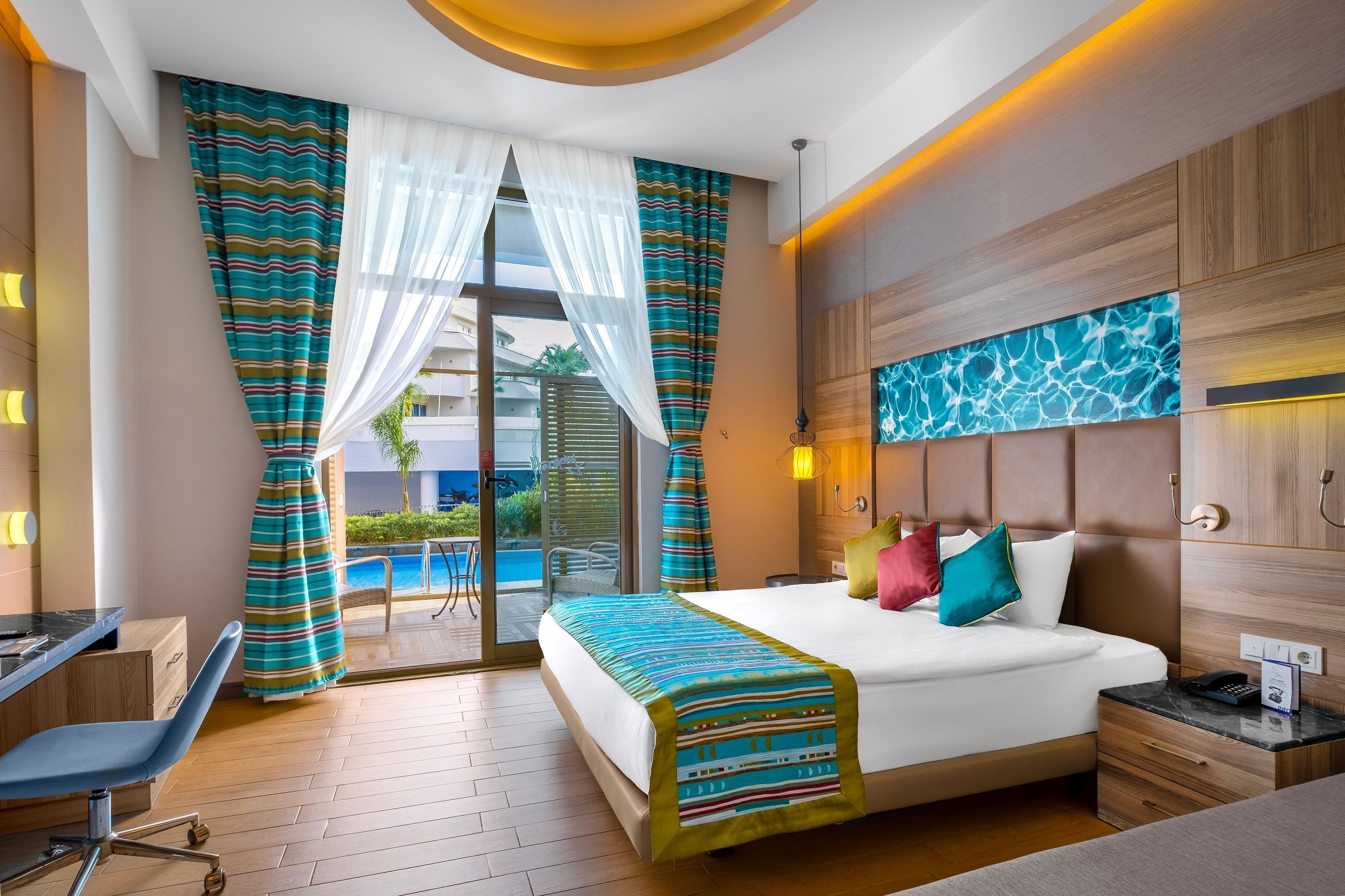Long Beach Alanya, Trademark Collection by Wyndham suite in Alanya, Other than US/Canada