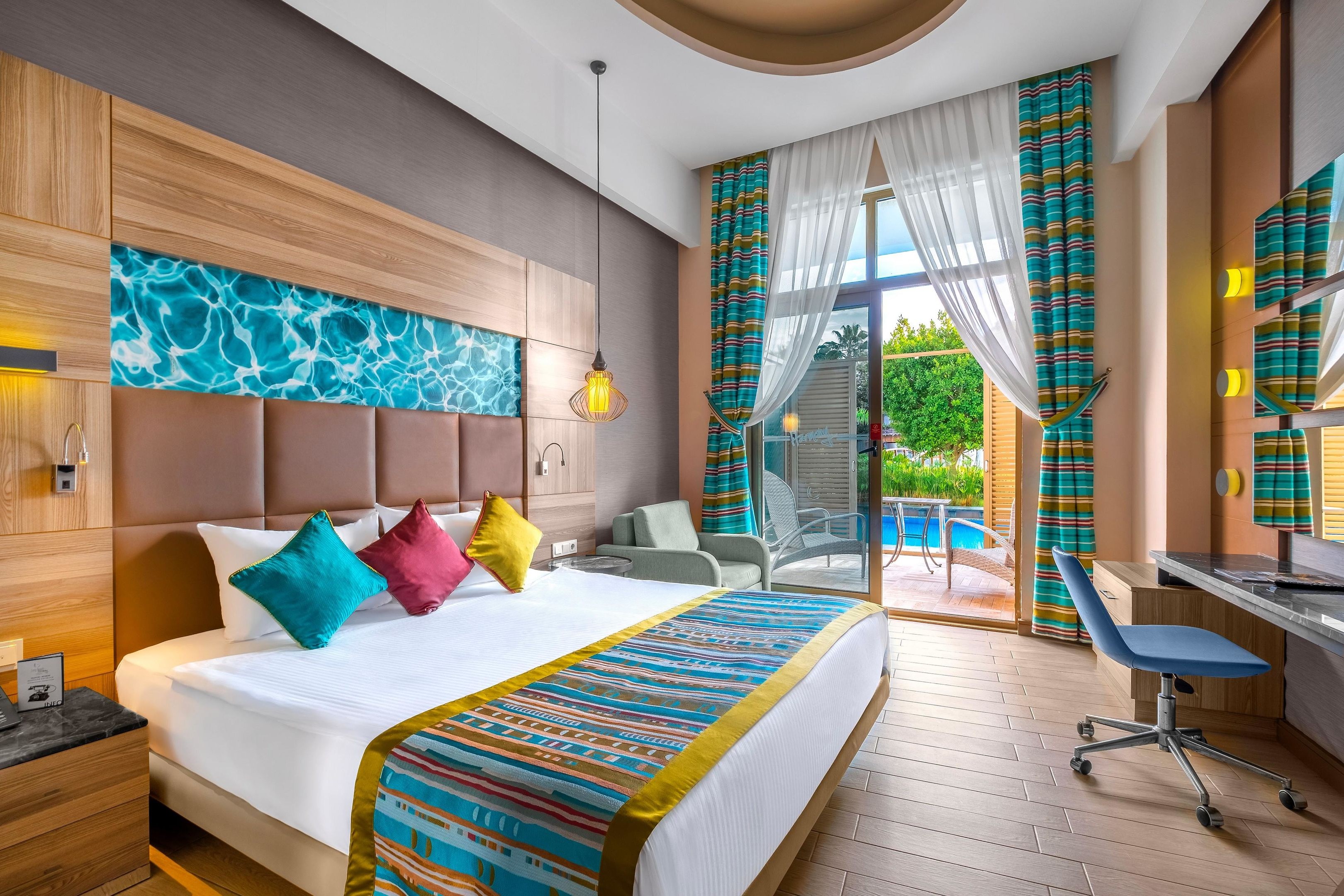 Long Beach Alanya, Trademark Collection by Wyndham suite in Alanya, Other than US/Canada