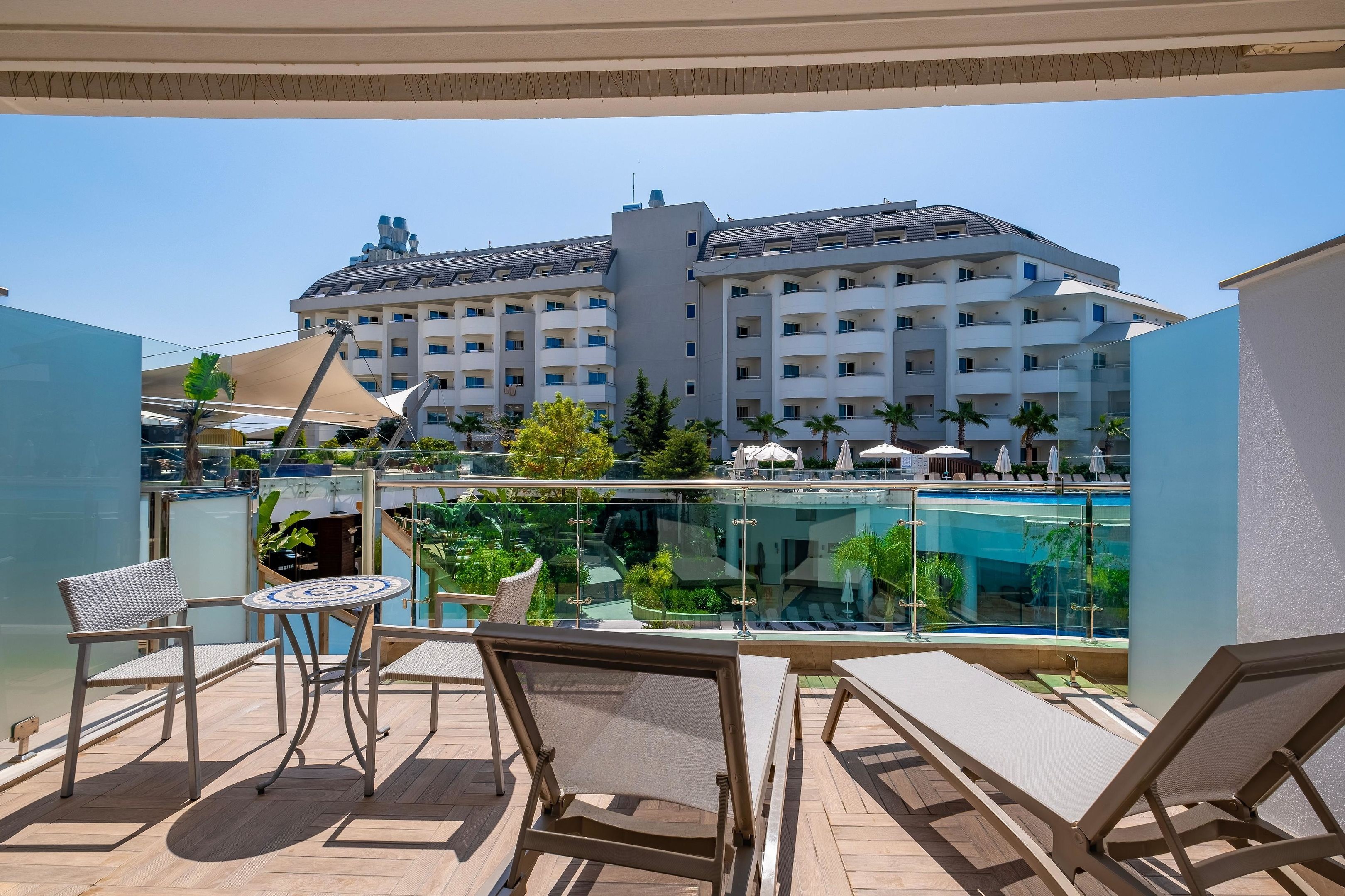 Long Beach Alanya, Trademark Collection by Wyndham suite in Alanya, Other than US/Canada