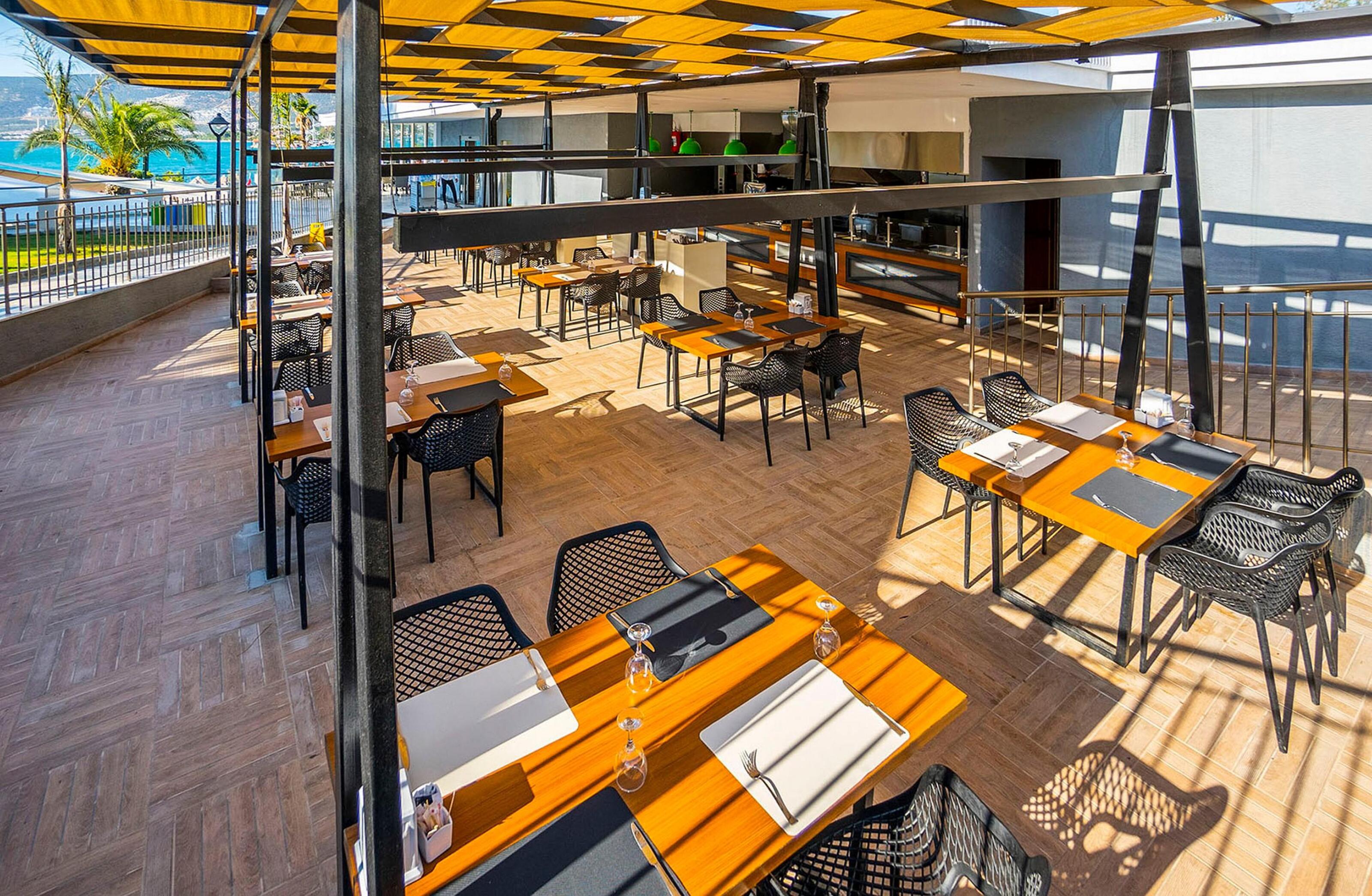 Long Beach Club Nature, Trademark Collection by Wyndham restaurant in Didim, Other than US/Canada