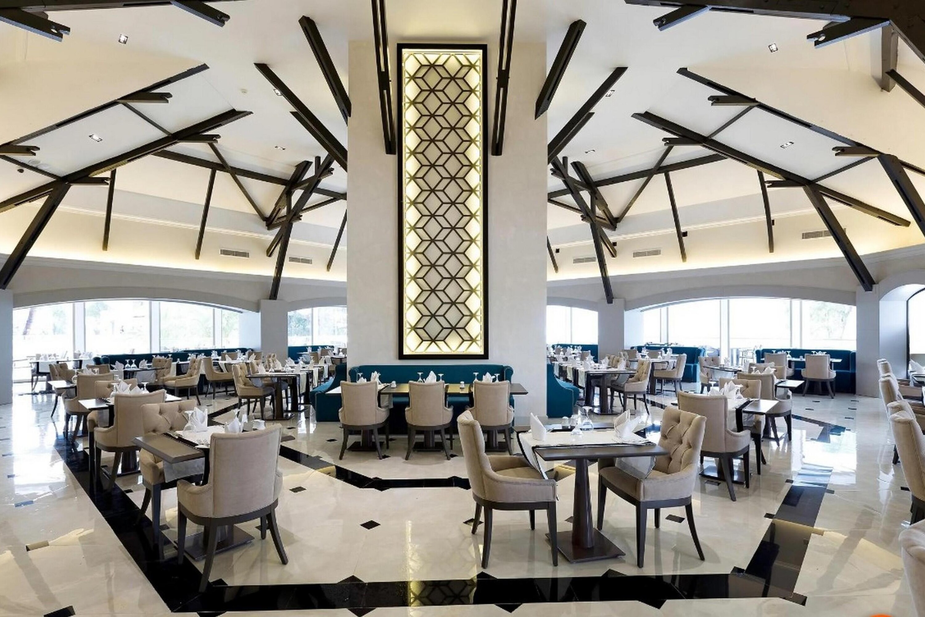Long Beach Club Nature, Trademark Collection by Wyndham restaurant in Didim, Other than US/Canada