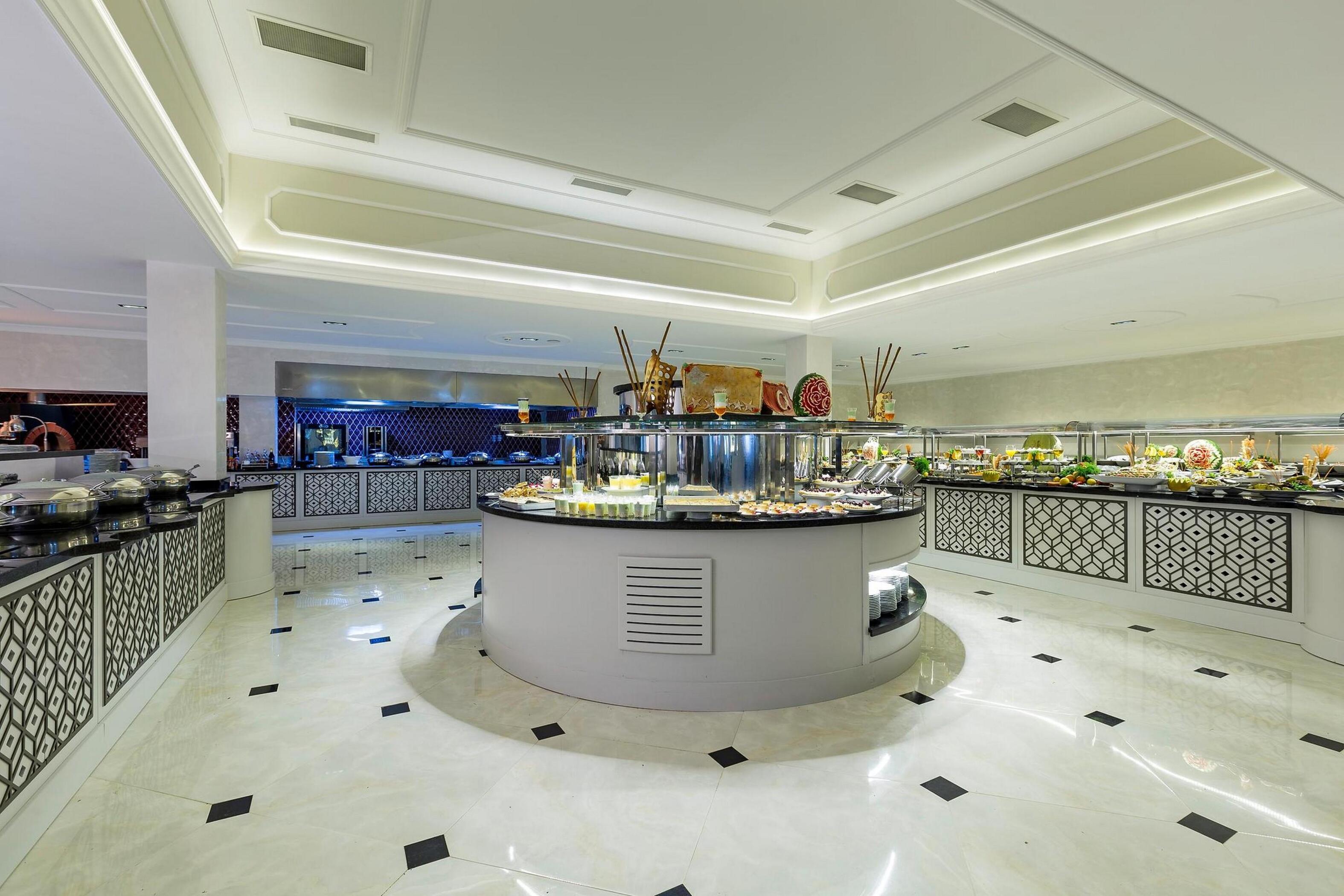 Long Beach Club Nature, Trademark Collection by Wyndham restaurant in Didim, Other than US/Canada