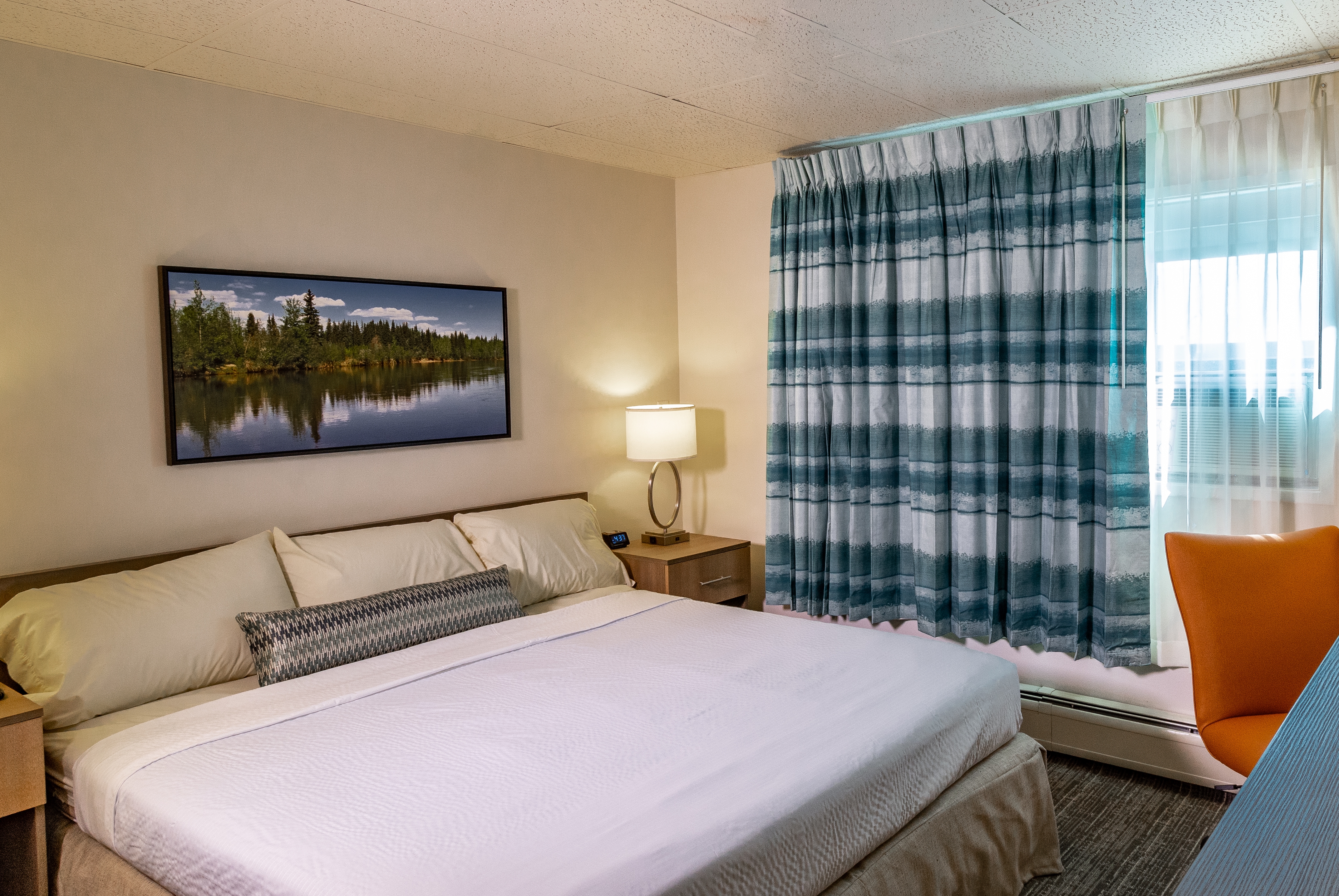 Guest room at the Bridgewater Hotel, Trademark Collection by Wyndham in Fairbanks, Alaska