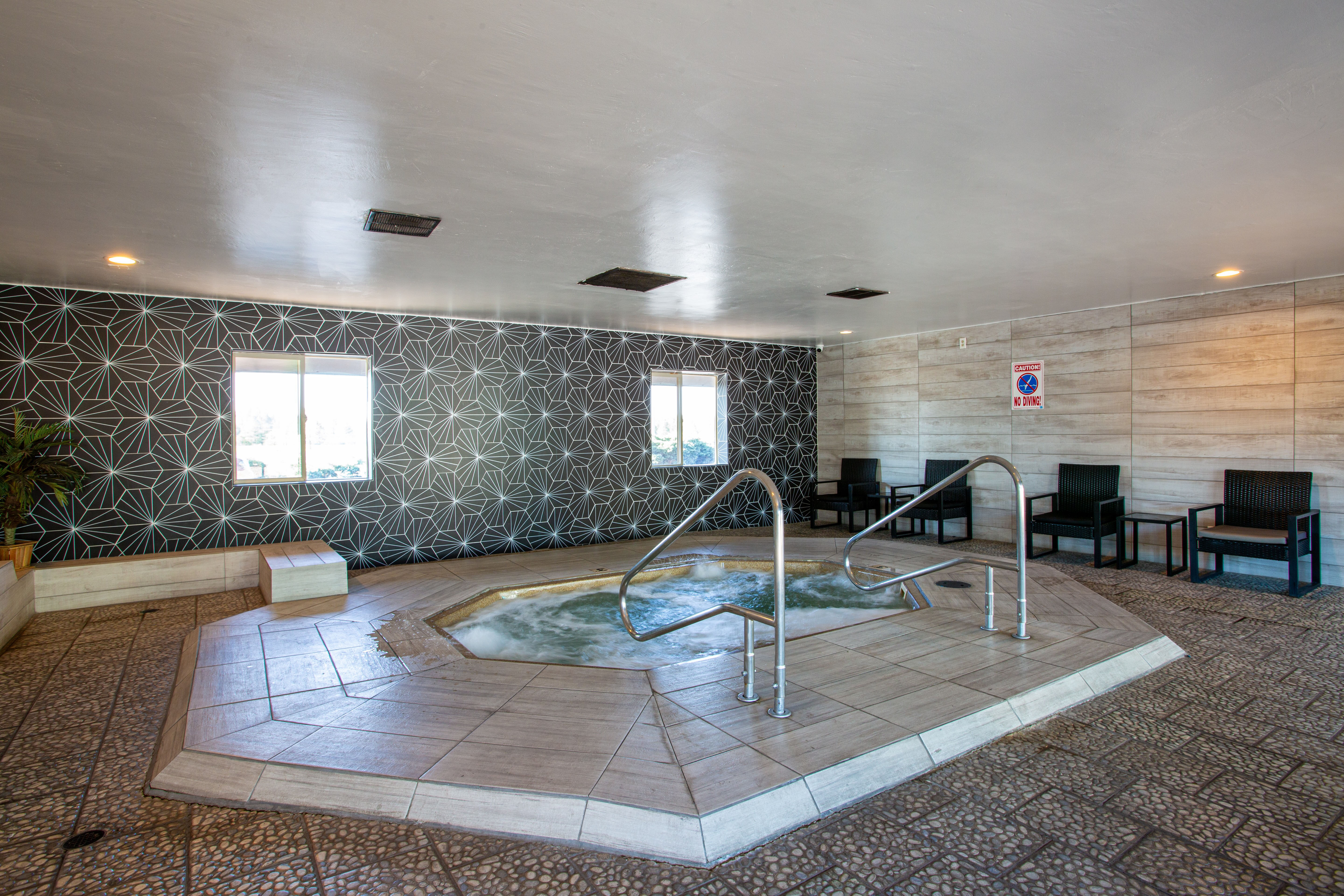 Hot tub at the Hotel Elev8 Flagstaff, Trademark Collection by Wyndham in Flagstaff, Arizona