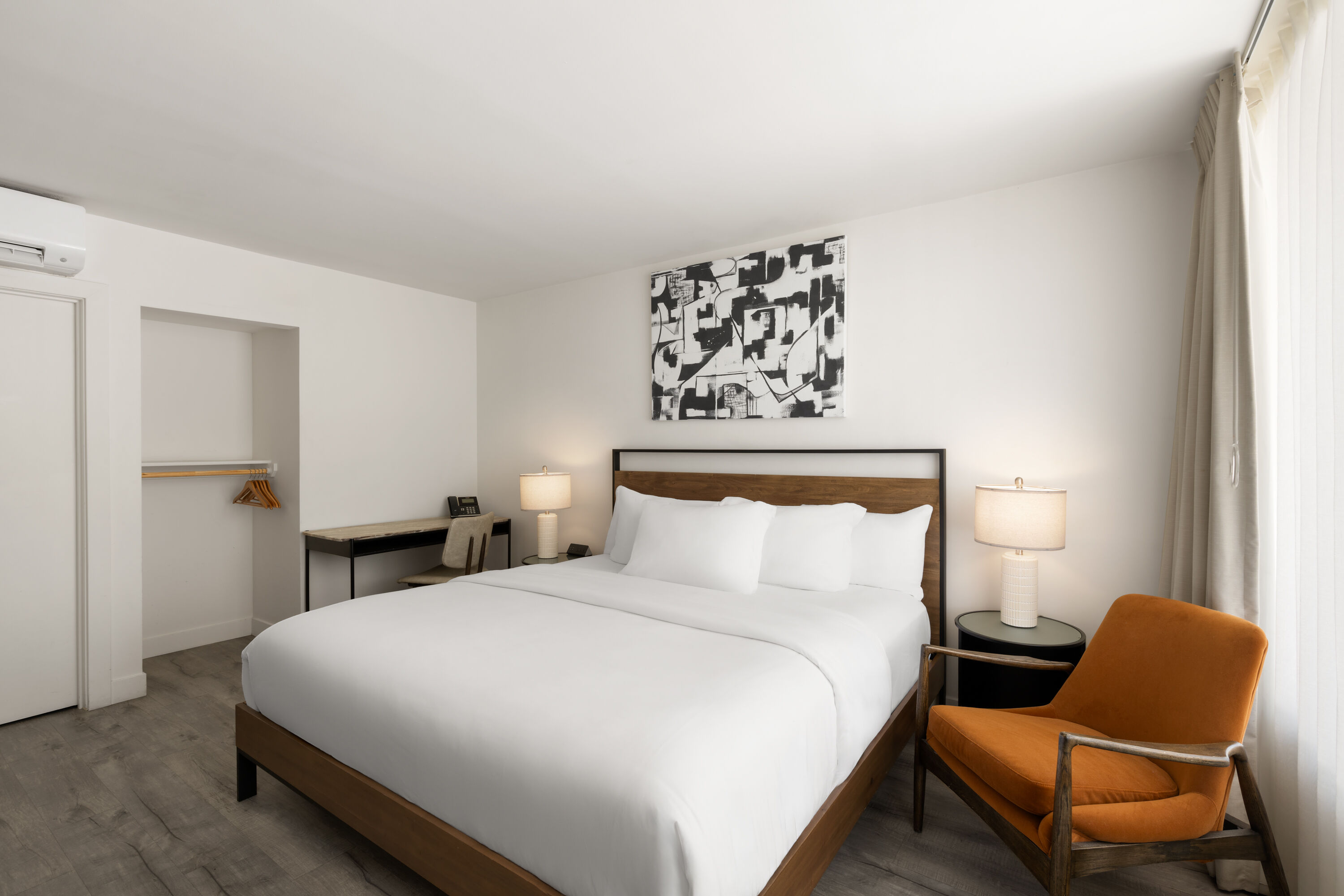 Guest room at the Papago Scottsdale by Reside, Trademark Collection by Wyndham in Scottsdale, Arizona