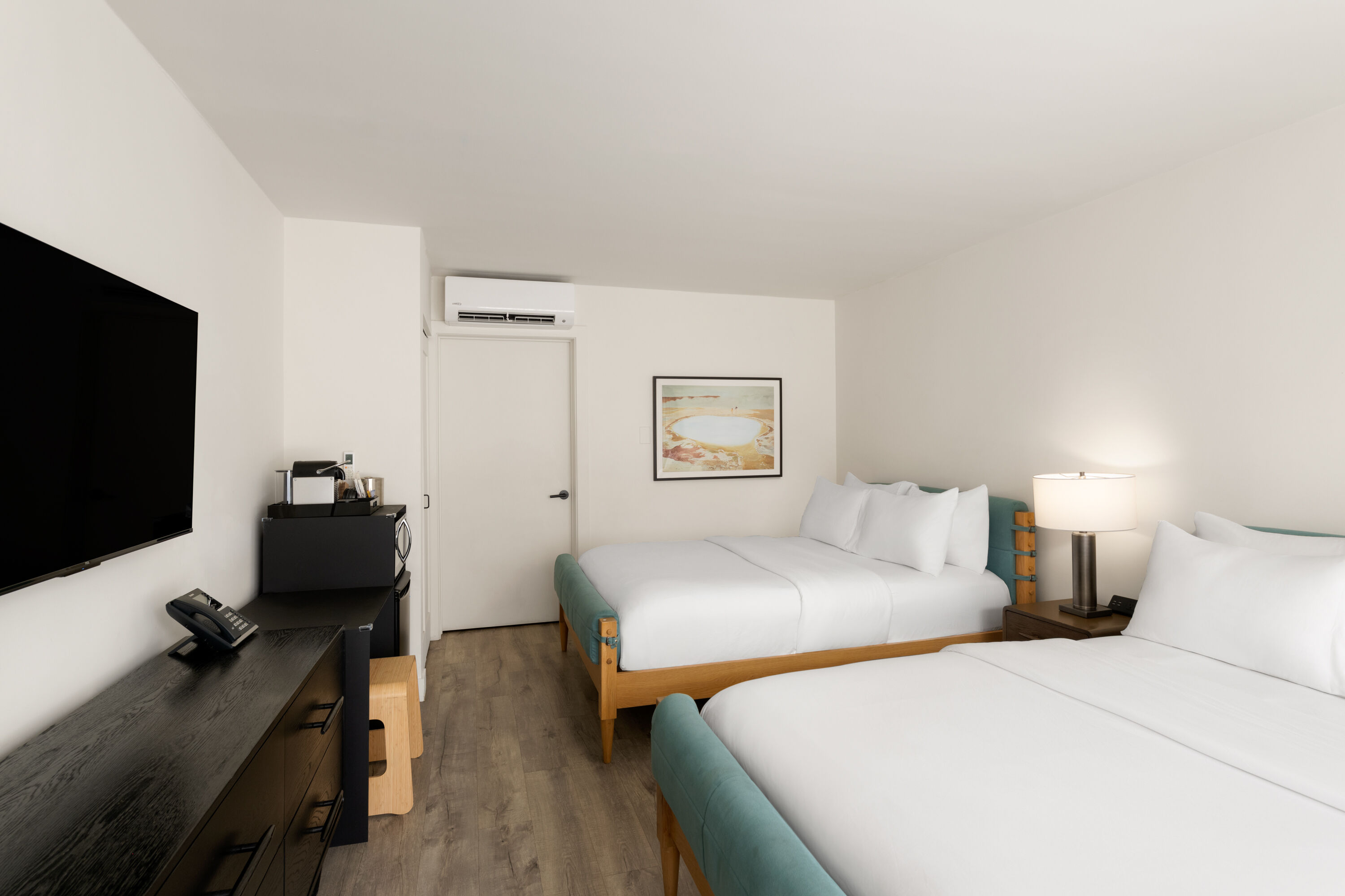 Guest room at the Papago Scottsdale by Reside, Trademark Collection by Wyndham in Scottsdale, Arizona