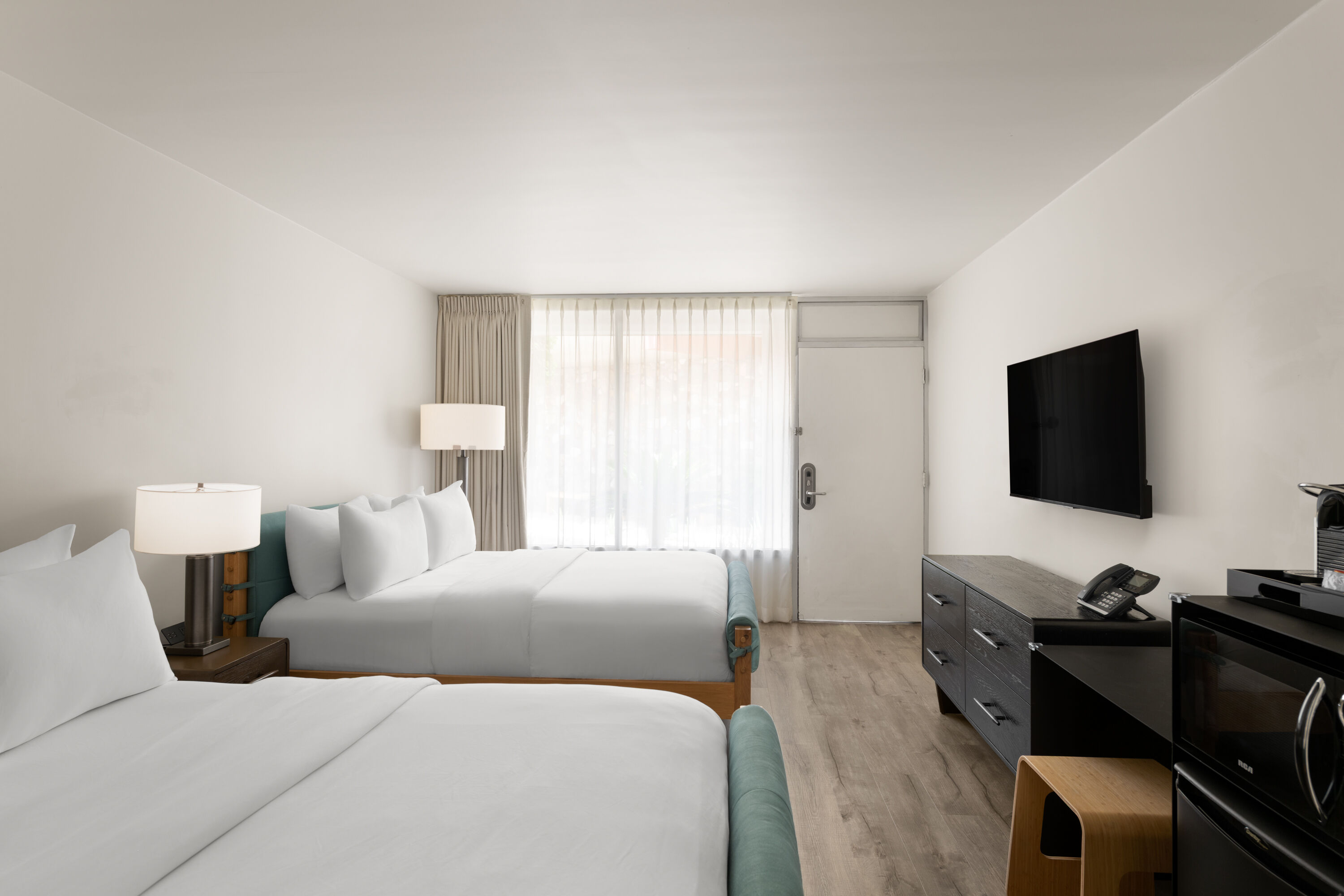 Guest room at the Papago Scottsdale by Reside, Trademark Collection by Wyndham in Scottsdale, Arizona