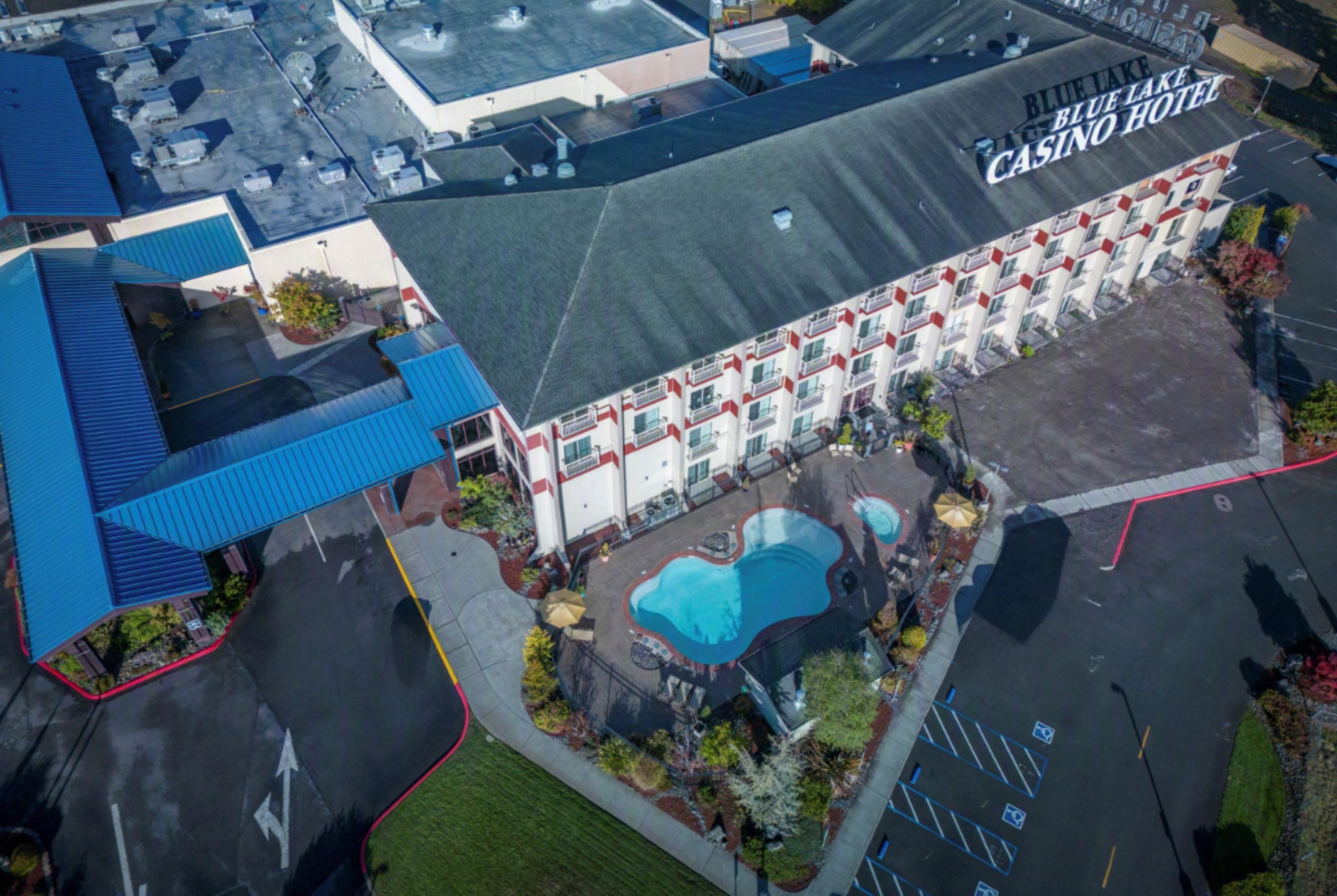 Exterior of Blue Lake Casino Hotel, Trademark Collection by Wyndham hotel in Blue Lake, California