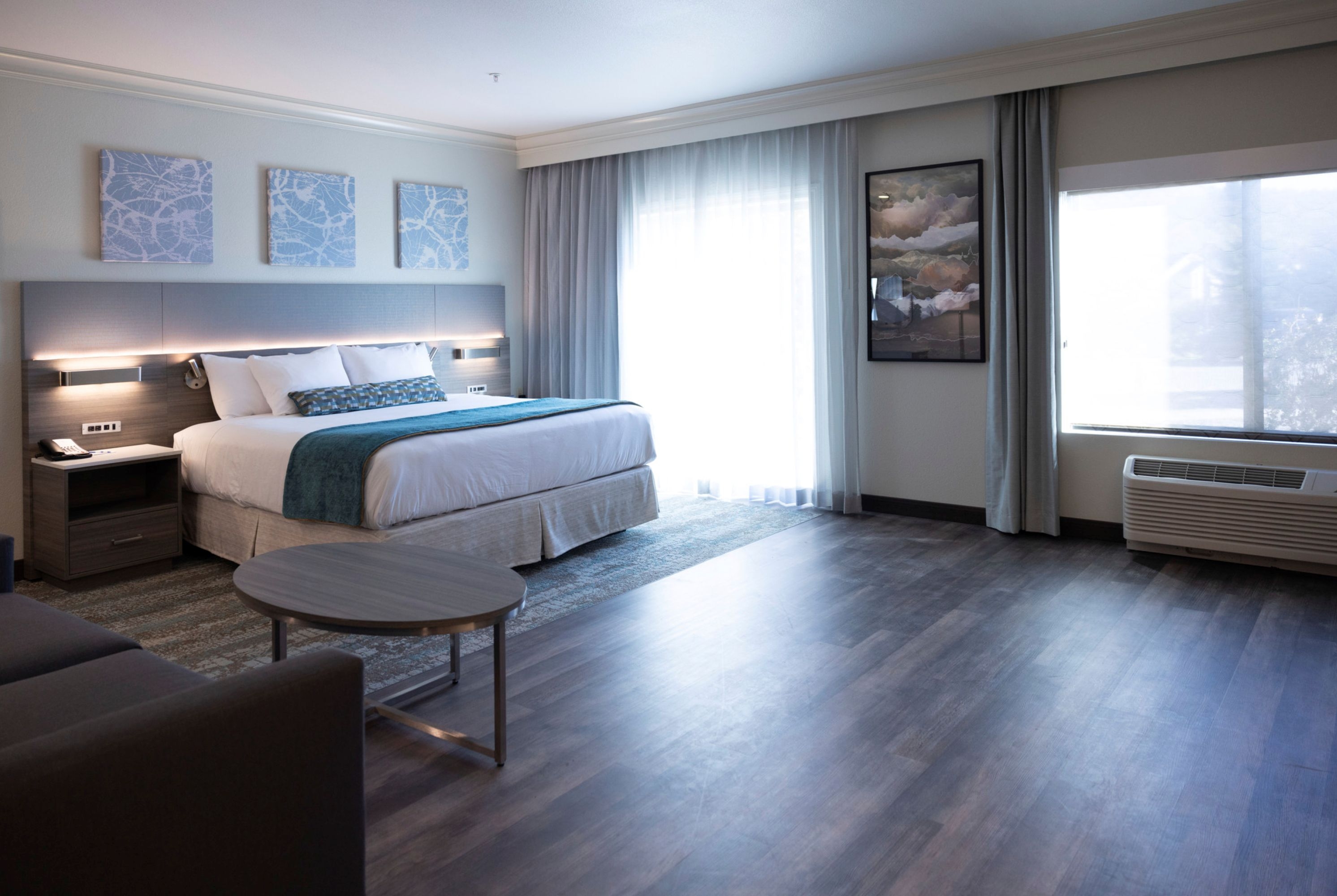 Guest room at the Blue Lake Casino Hotel, Trademark Collection by Wyndham in Blue Lake, California